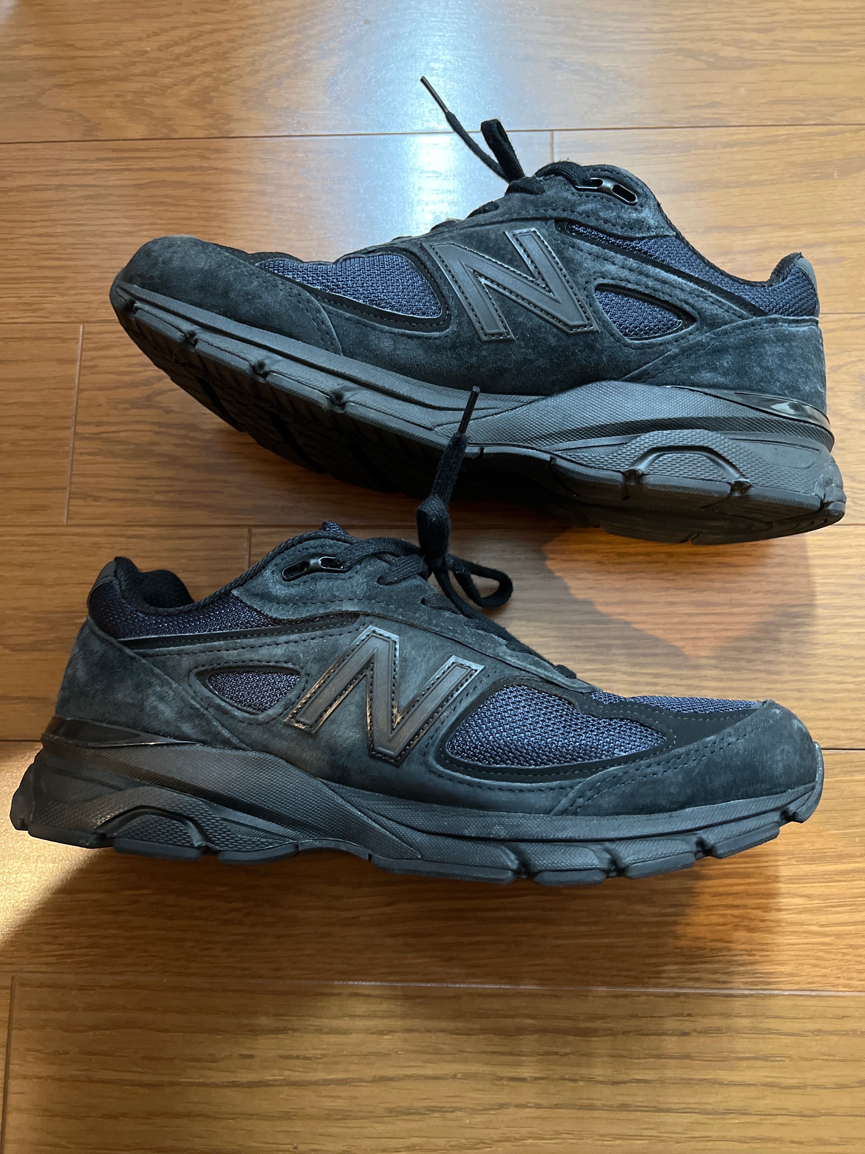 JJJJound × New Balance 990V4 "Navy"