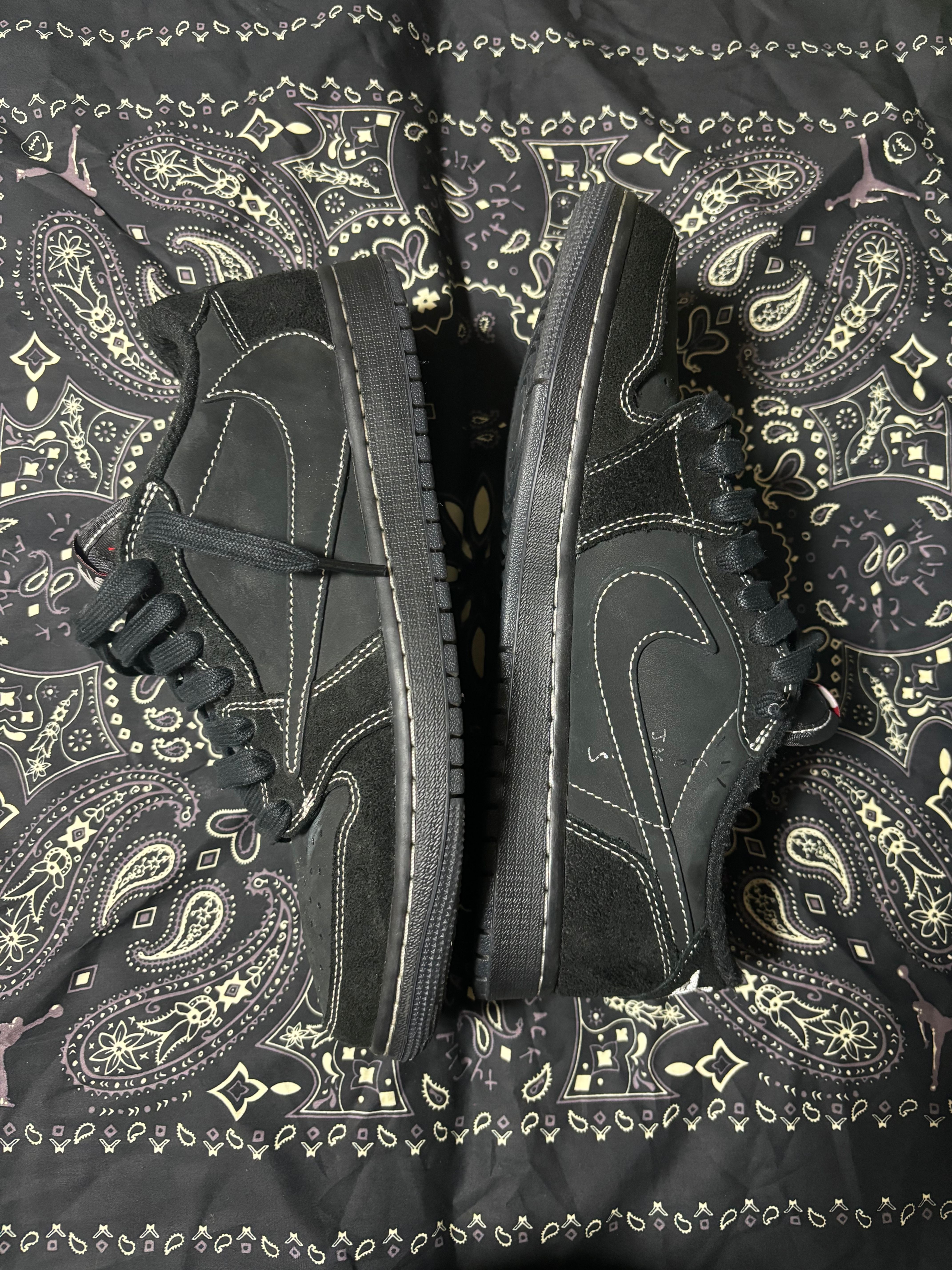 Travis Scott × Nike Air Jordan 1 Low OG SP "Black Phantom"
