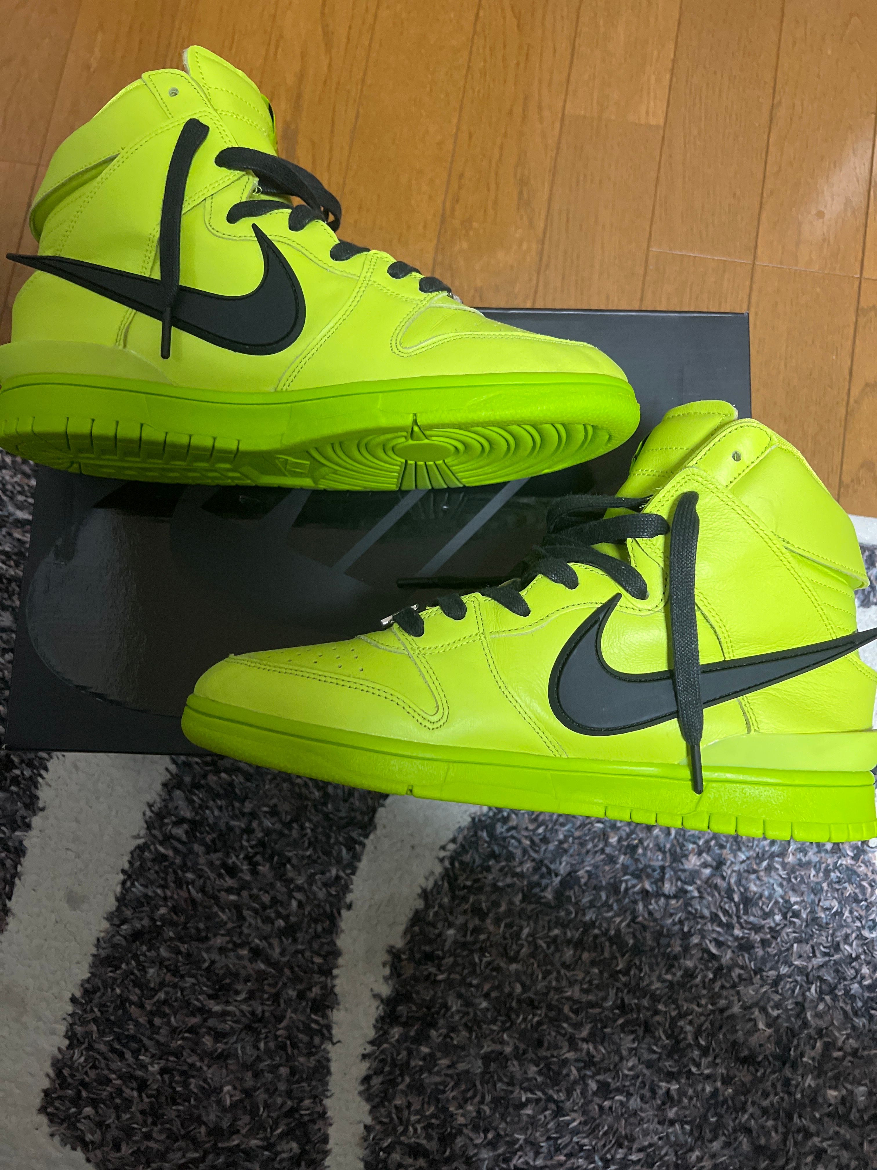 AMBUSH × NIKE DUNK HIGH "FLASH LIME"