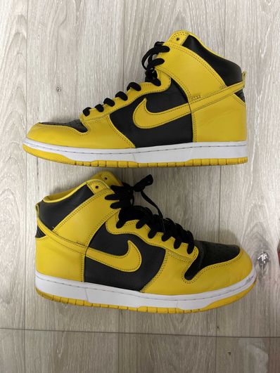 Nike Dunk High "Black/Varsity Maize"