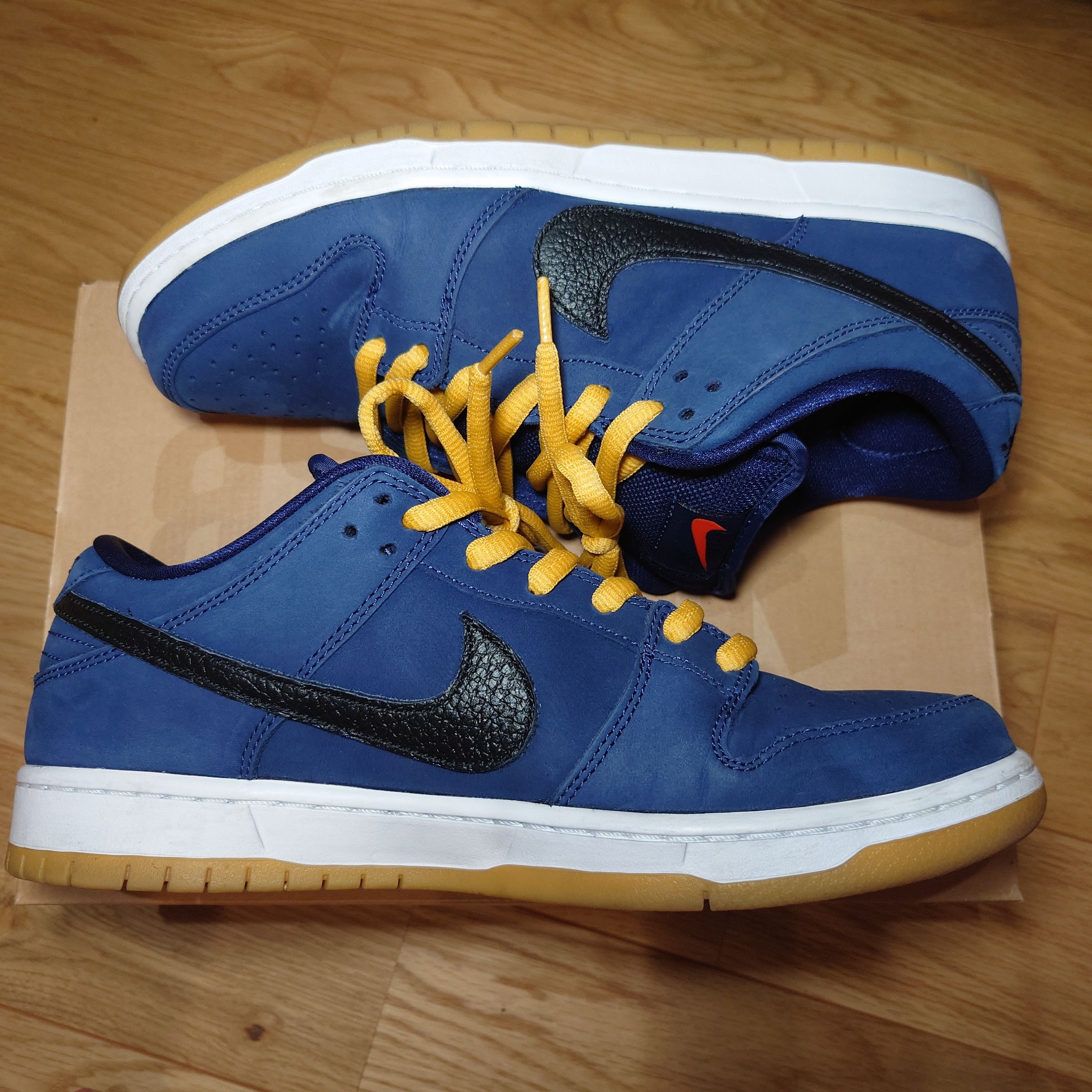 Nike SB Dunk Low Orange Label "Obsidian/Black-Light Gum Brown"