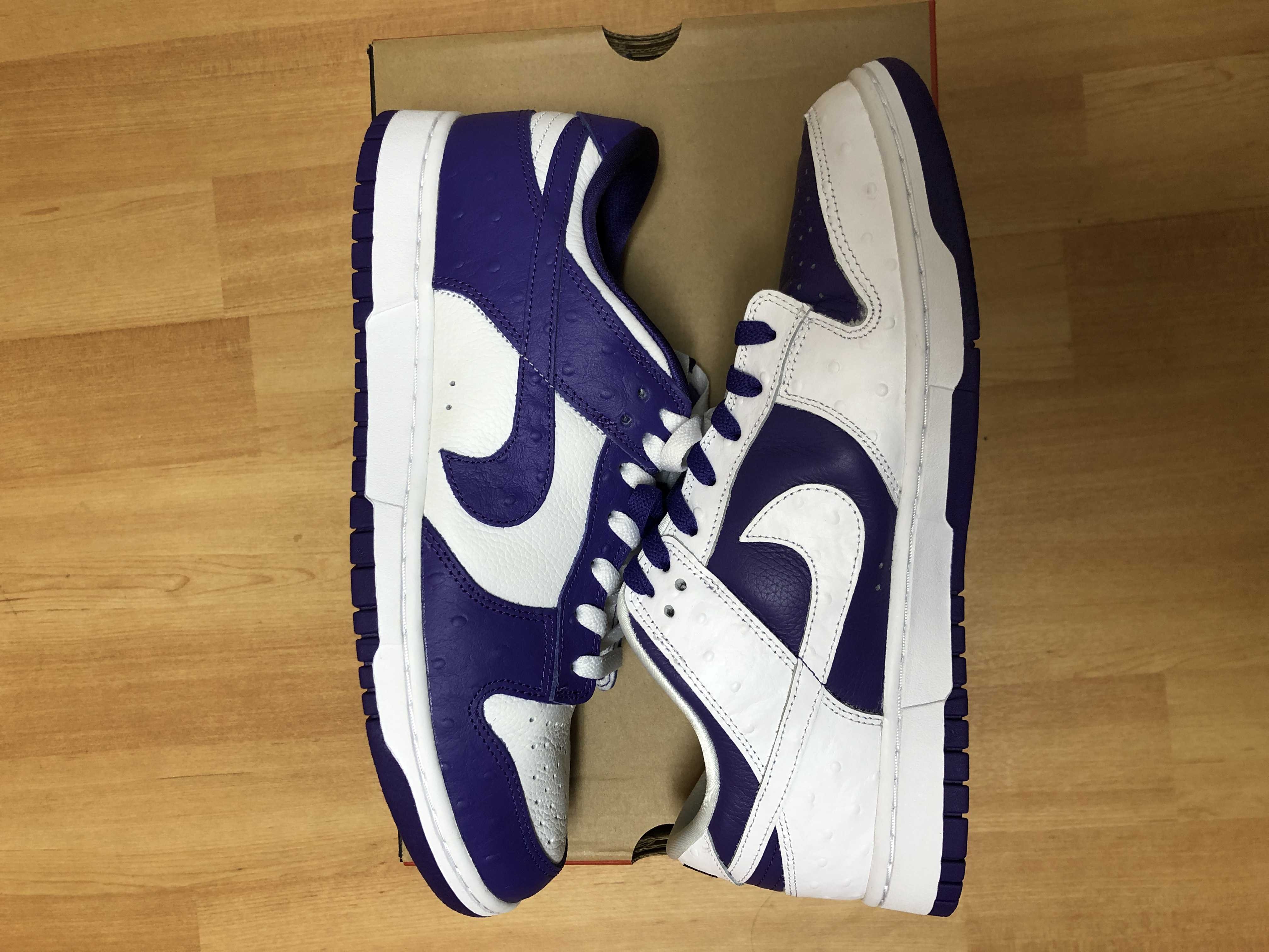 Nike Women's Dunk Low "Made You Look"