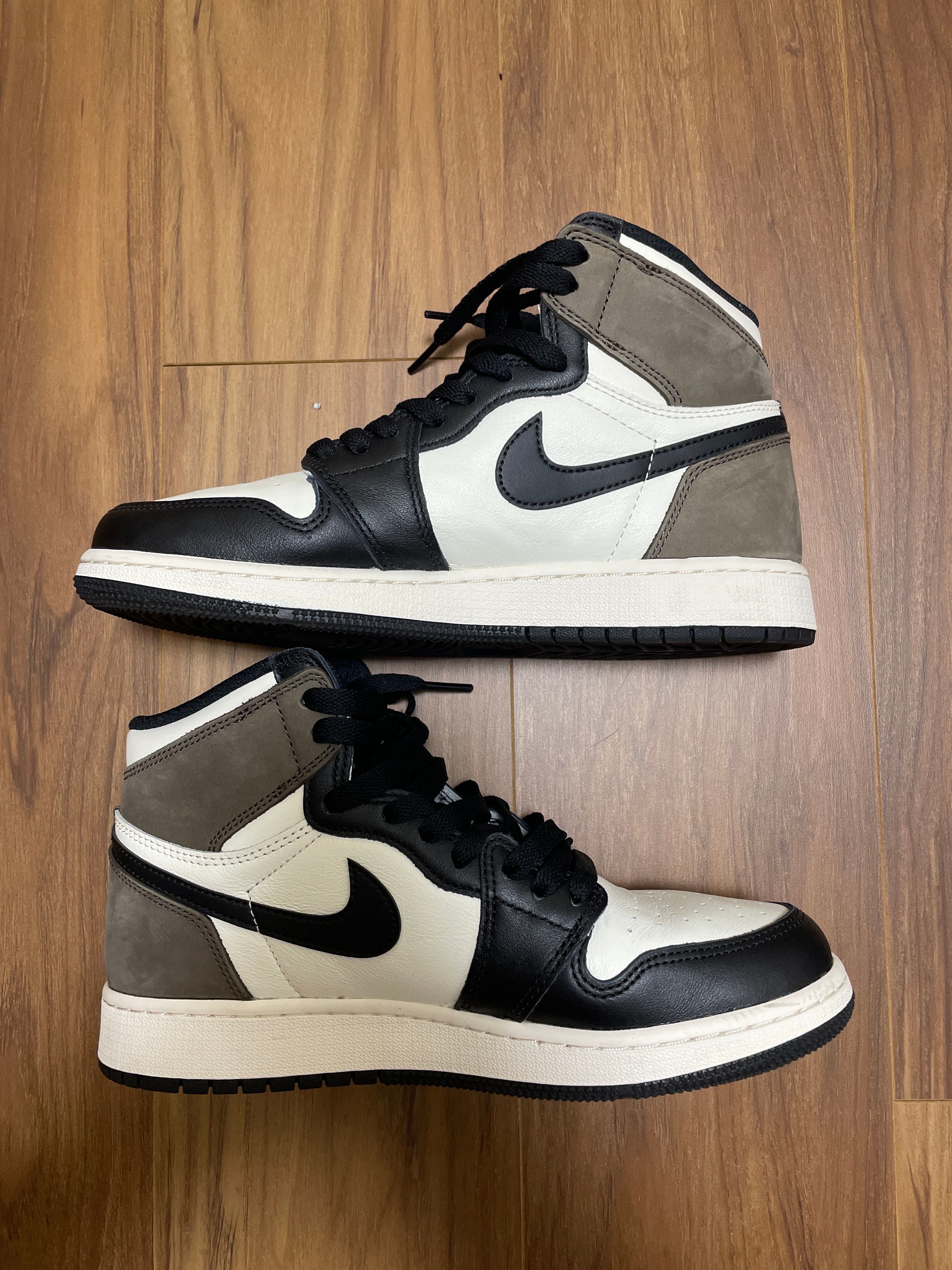 Nike Air Jordan 1 High OG "Sail/Dark Mocha/Black"