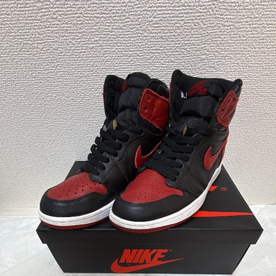 Nike Air Jordan 1 Retro High OG "Bred/Banned"