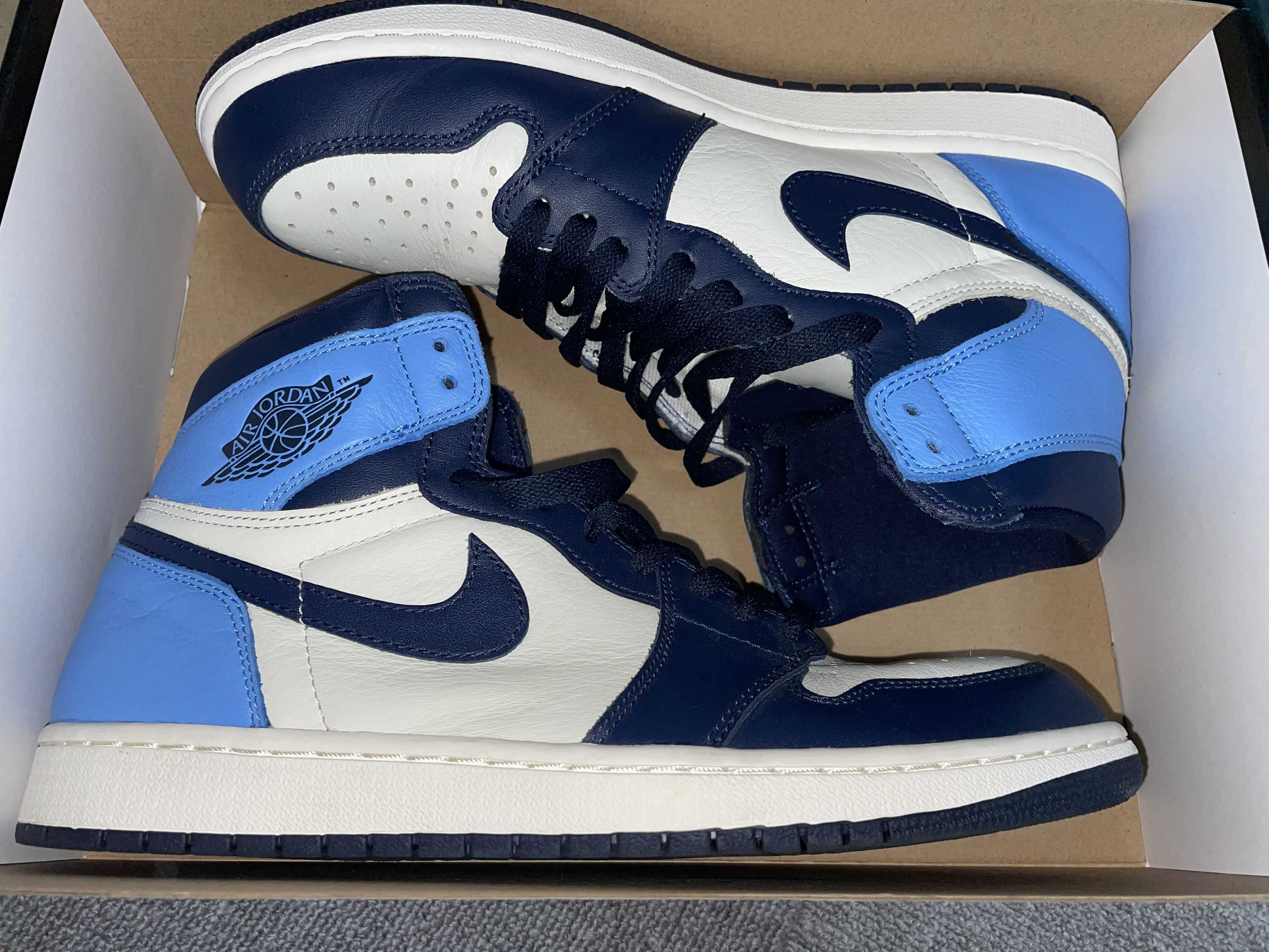 Nike Air Jordan 1 Retro High OG "Obsidian/University Blue"