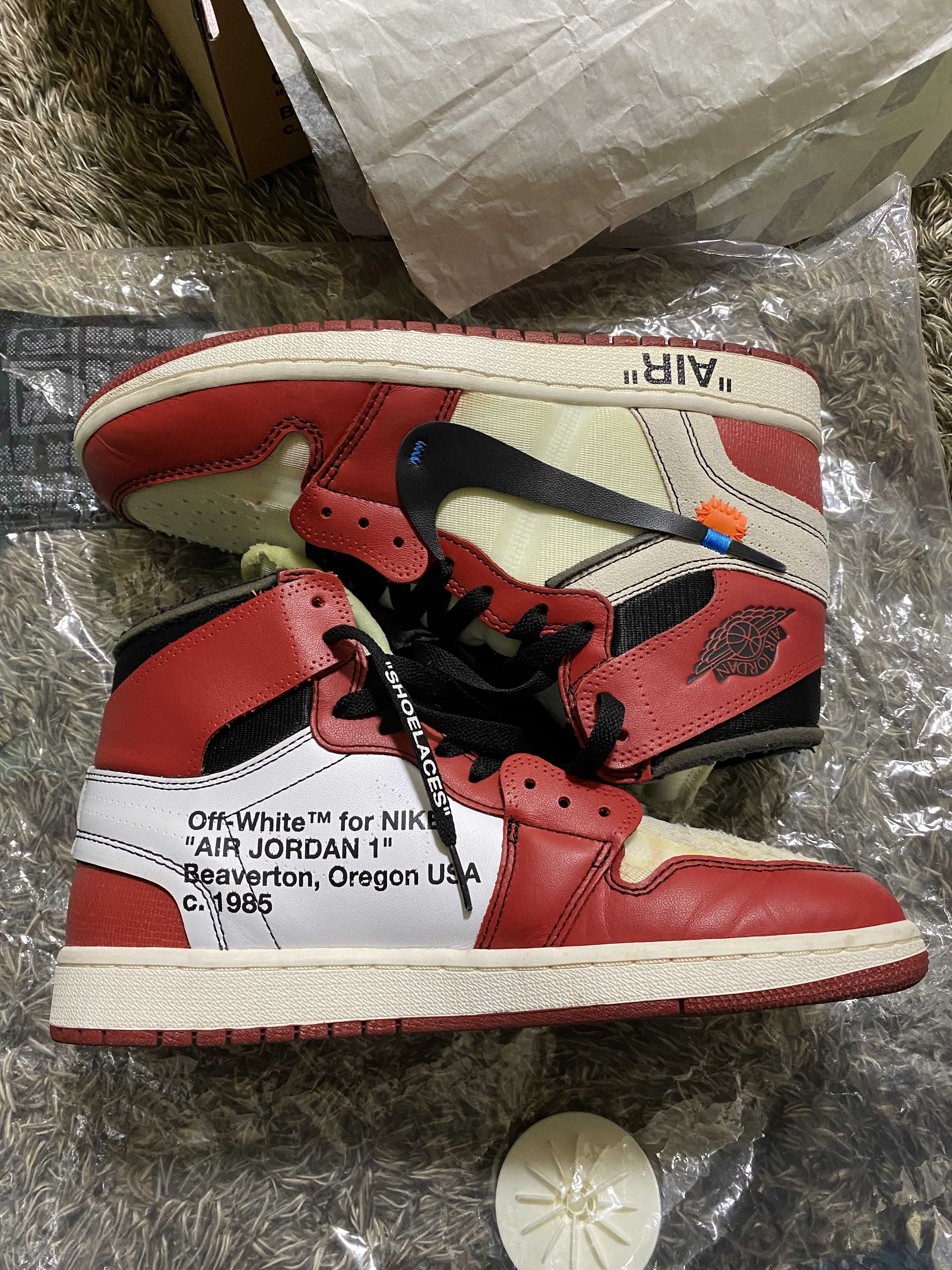 Off-White × Nike Air Jordan 1 Retro High The Ten "Chicago"