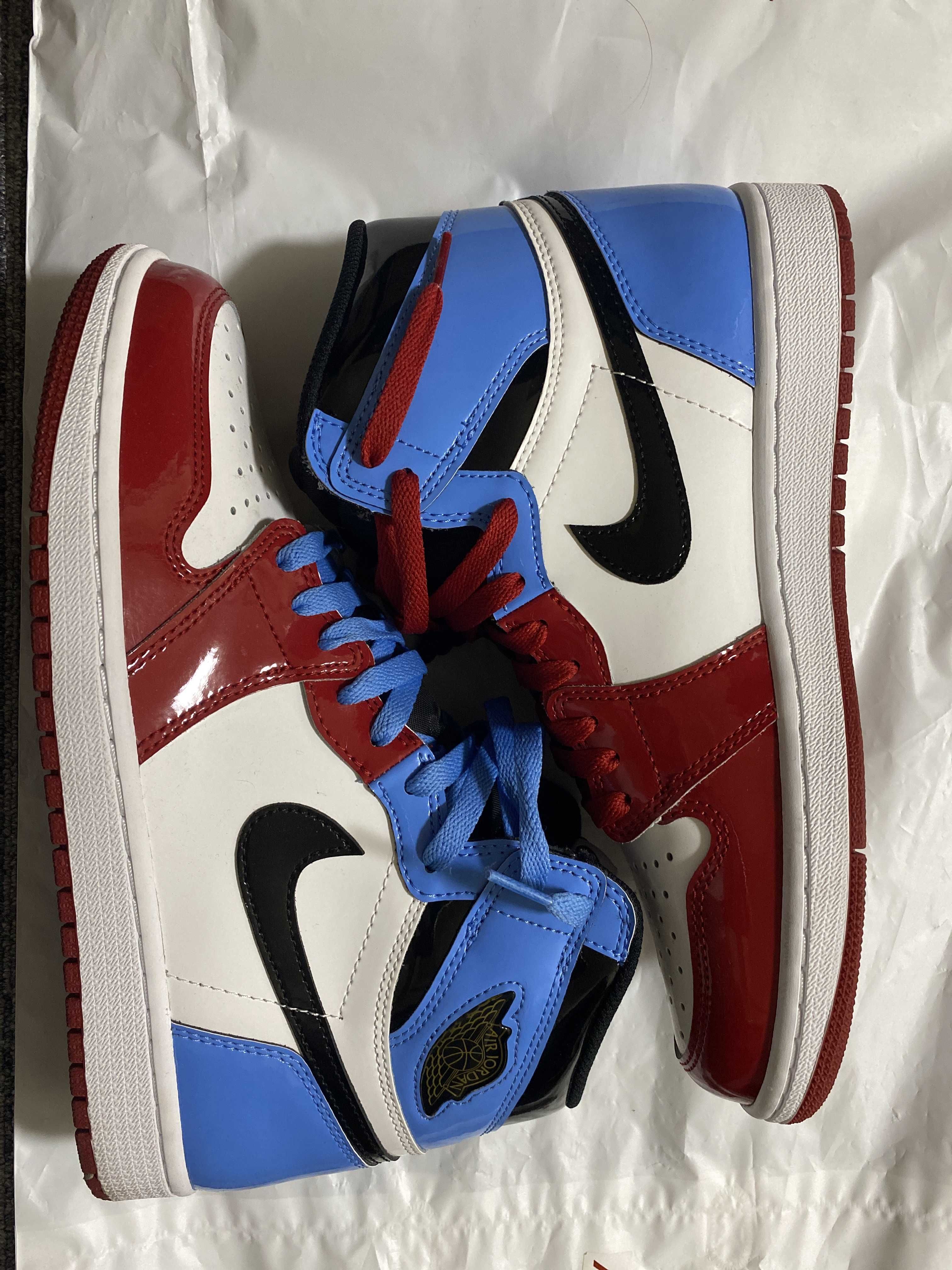 Nike Air Jordan 1 High OG "Fearless"