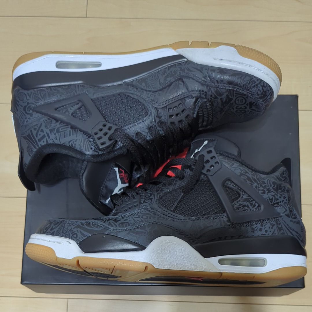 Nike Air Jordan 4 Retro "Laser Black/Gum"