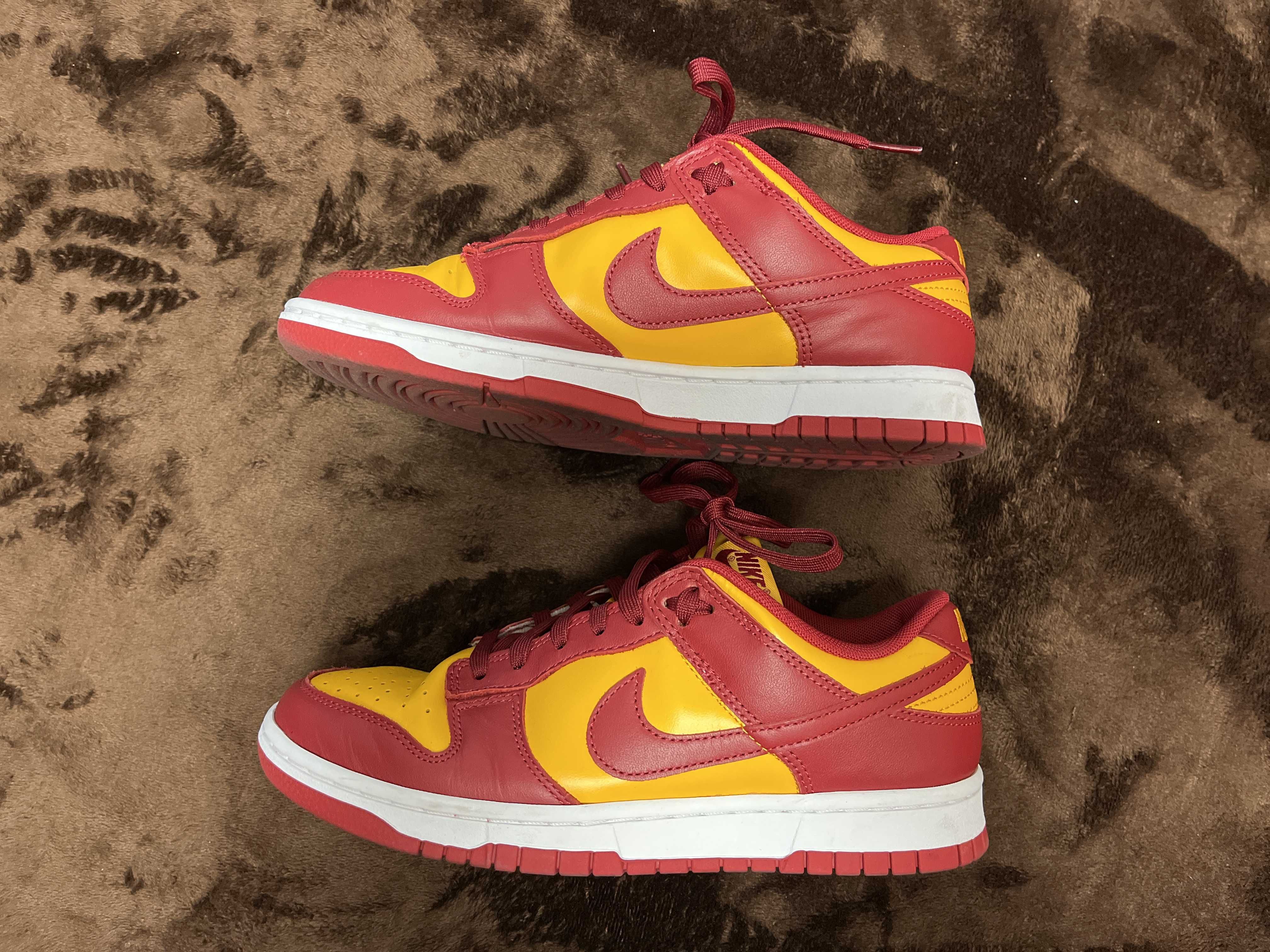 Nike Dunk Low "Midas Gold"