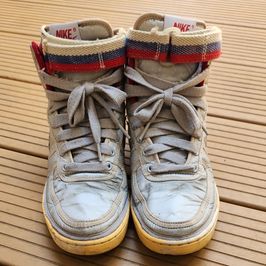 ナイキ バンダル ハイ サプリーム ヴィンテージ "メタリックシルバー"