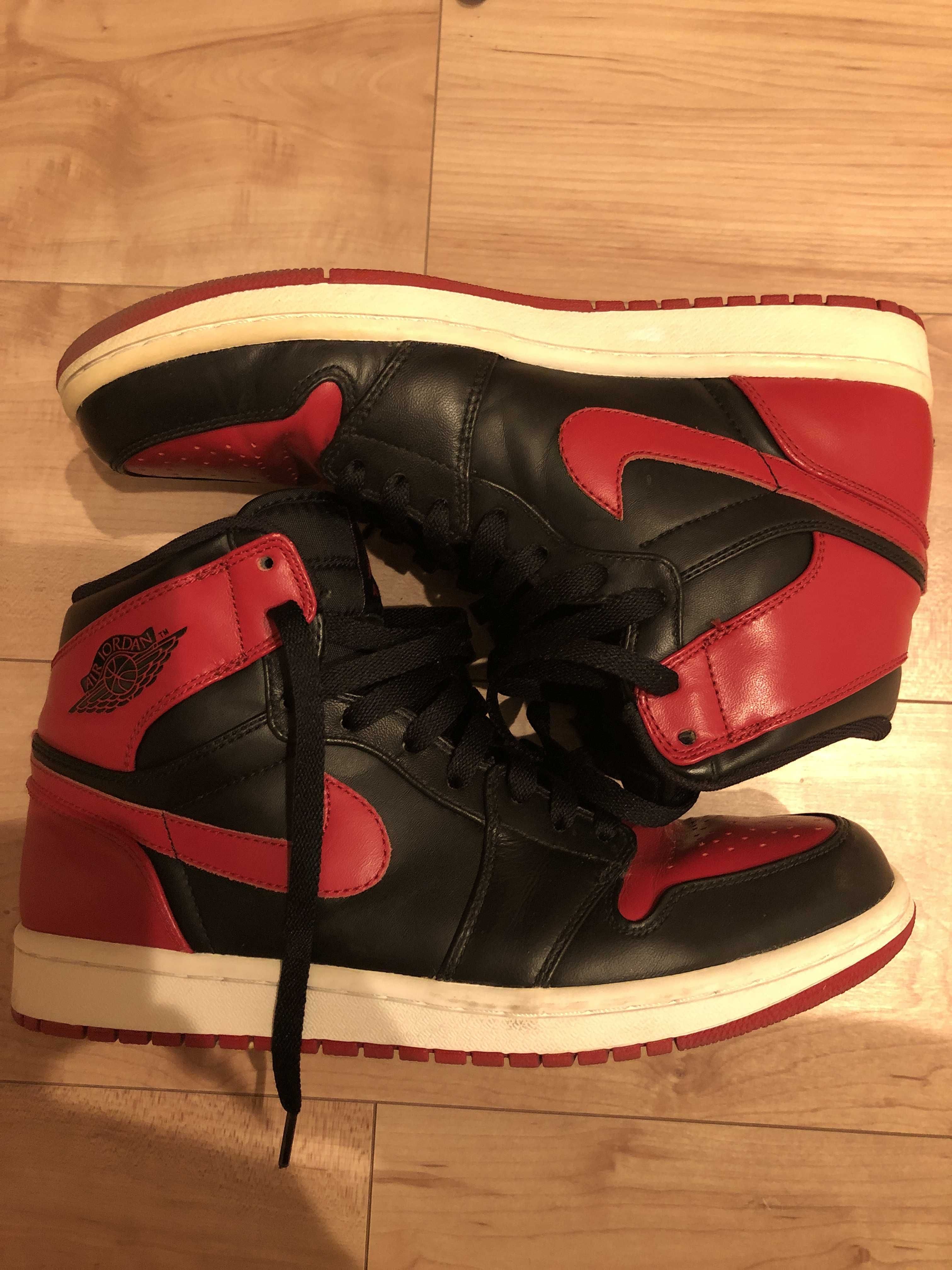 Nike Air Jordan 1 Retro High OG "Bred" (2013)