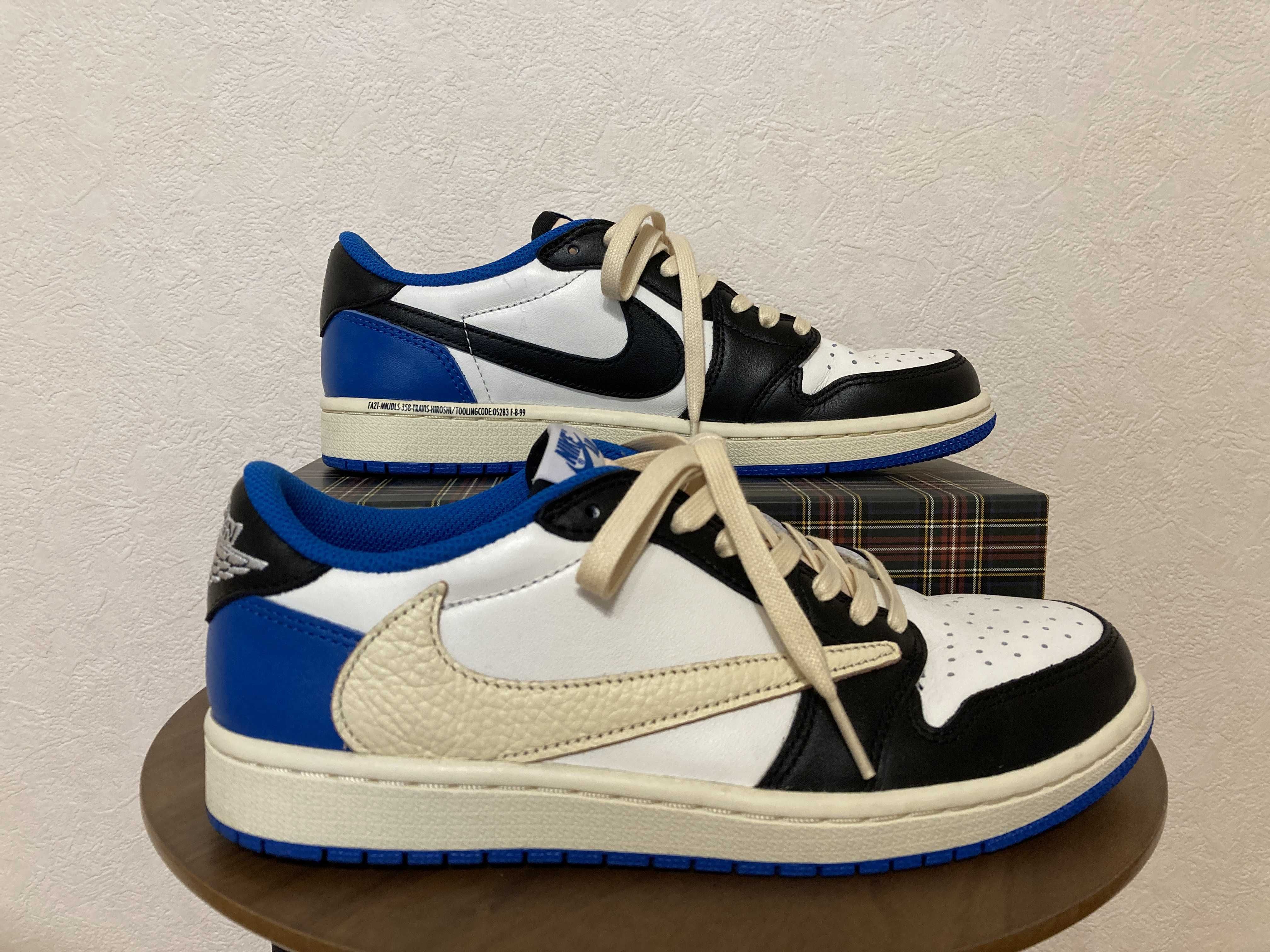 Travis Scott × fragment design × Nike Air Jordan 1 Low OG SP "Military Blue"
