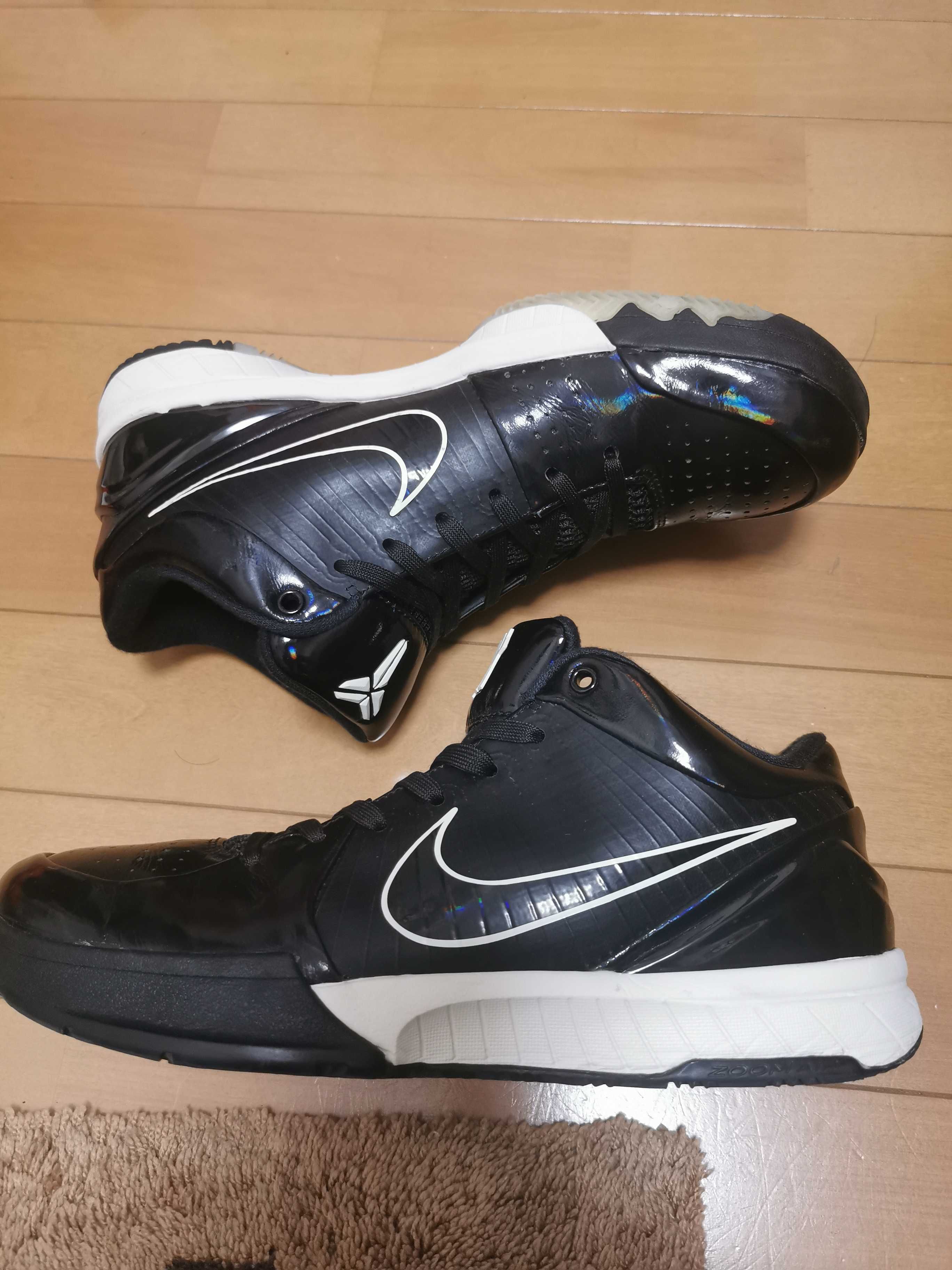 UNDEFEATED × Nike Kobe 4 Protro "Black Mamba"