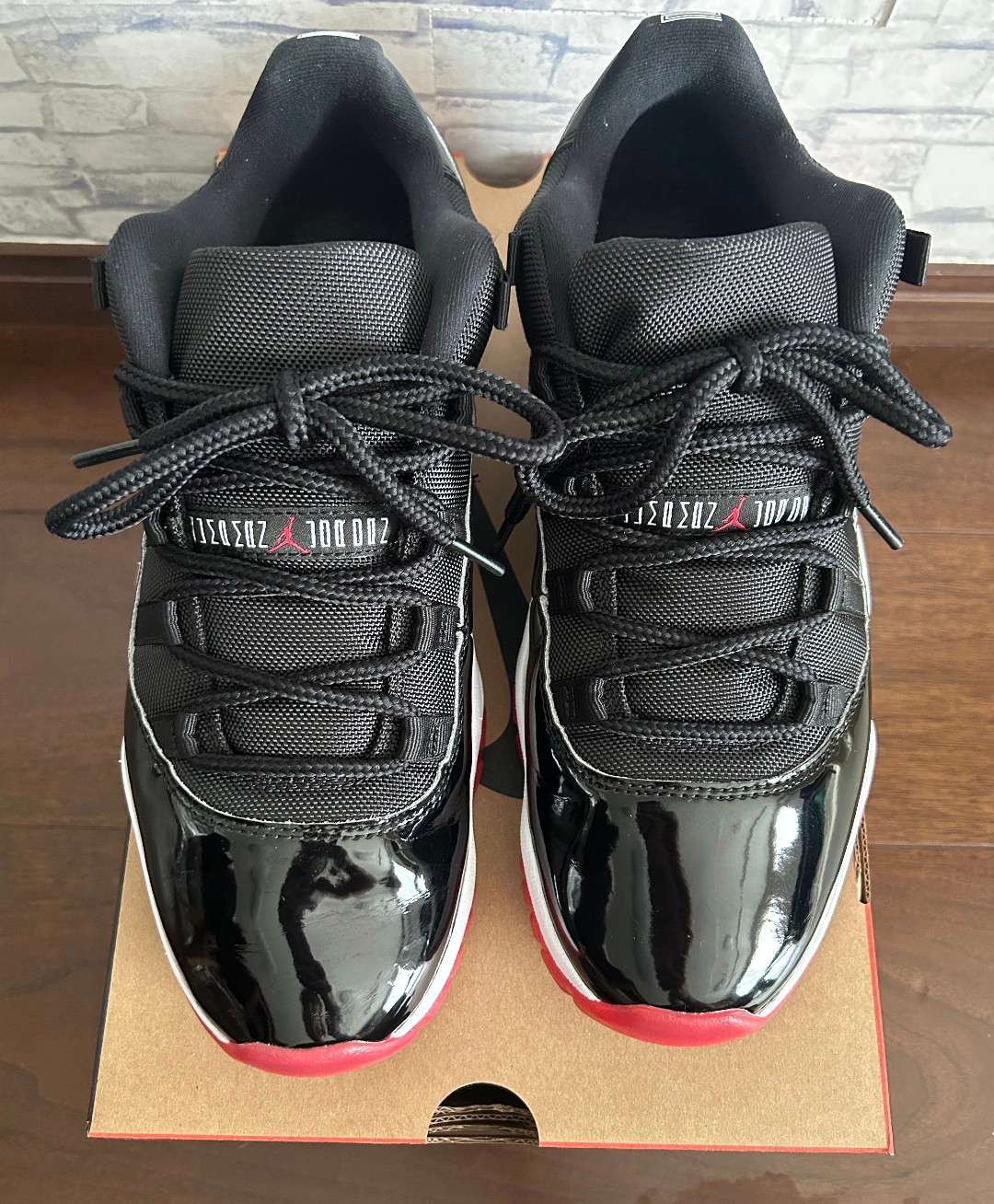 ナイキ エアジョーダン11 レトロ ロー "ブレッド" (2025)