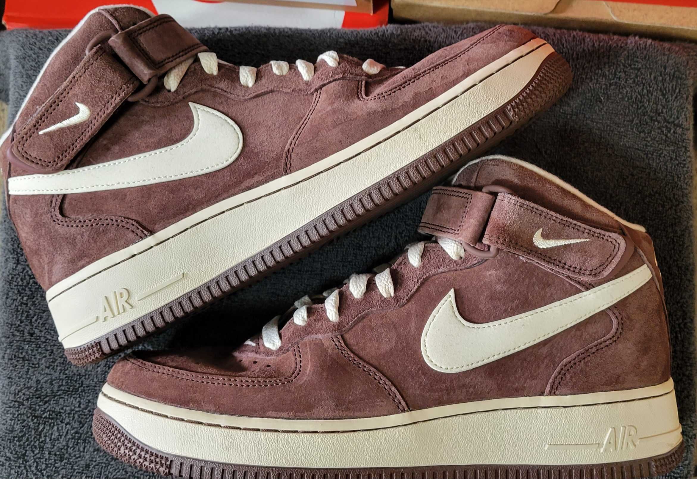 Nike Air Force 1 Mid ’07 QS "Chocolate"