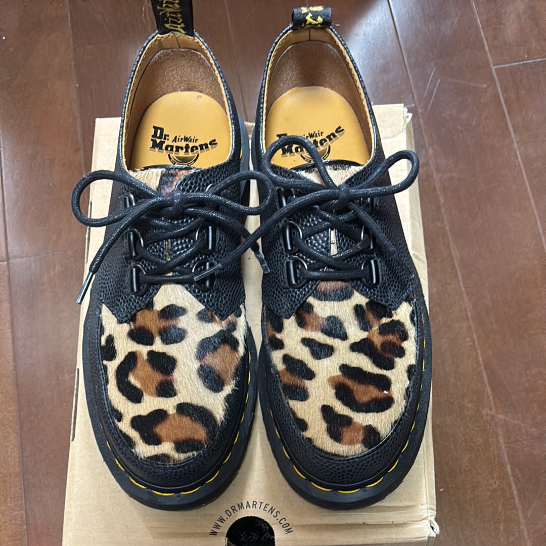Stussy × Dr.Martens Bailey 3 "Black/Leopard"   