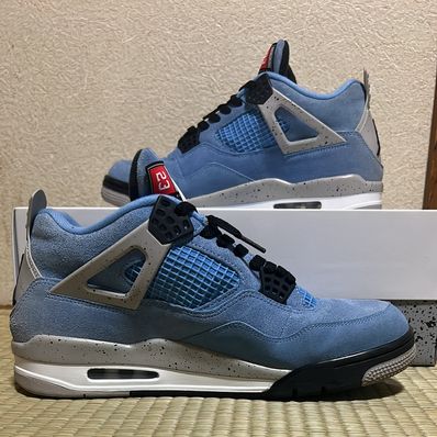 Nike Air Jordan 4 "University Blue"