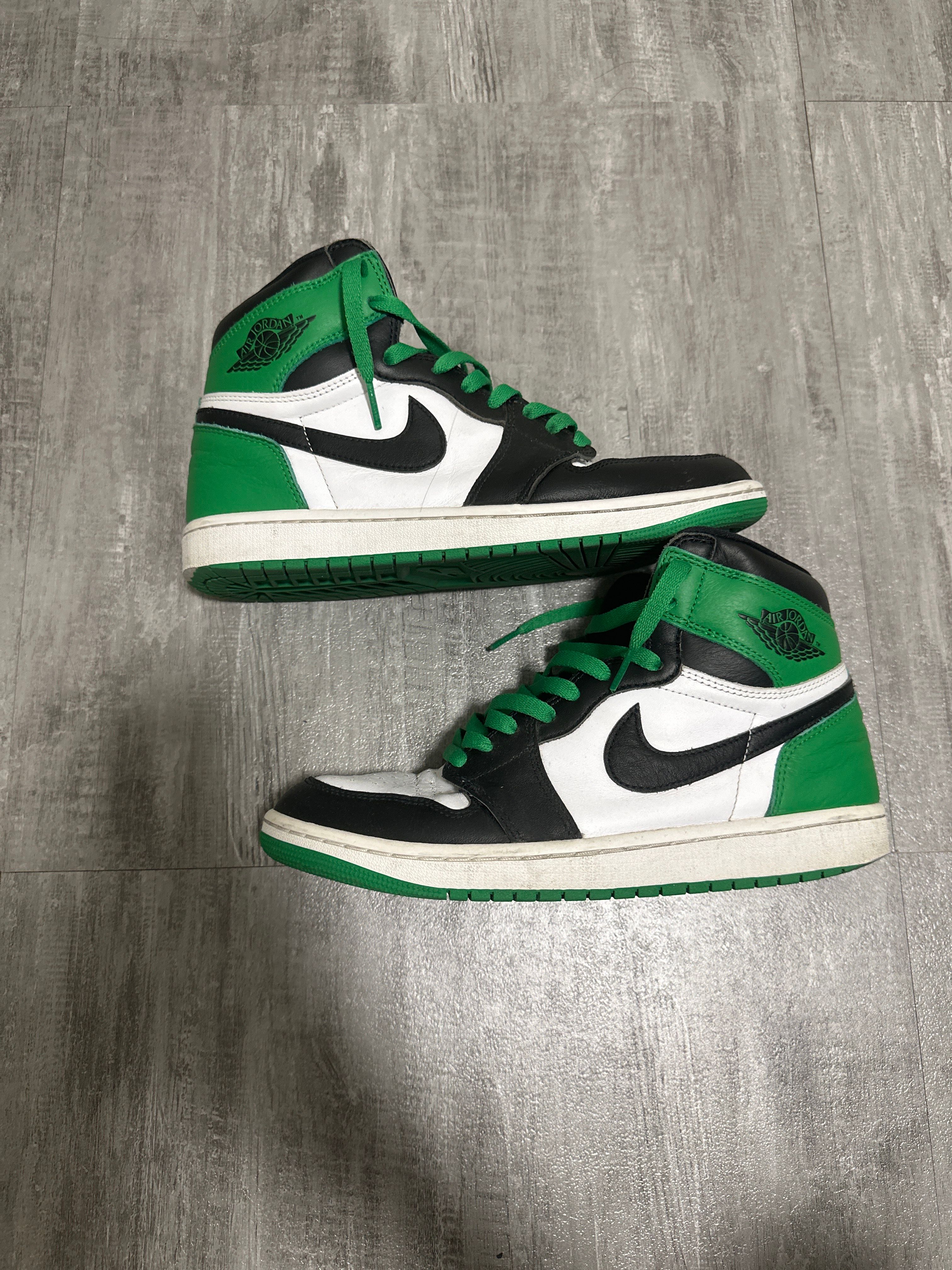 Nike Air Jordan 1 Retro High OG "Celtics/Black and Lucky Green" (2023)