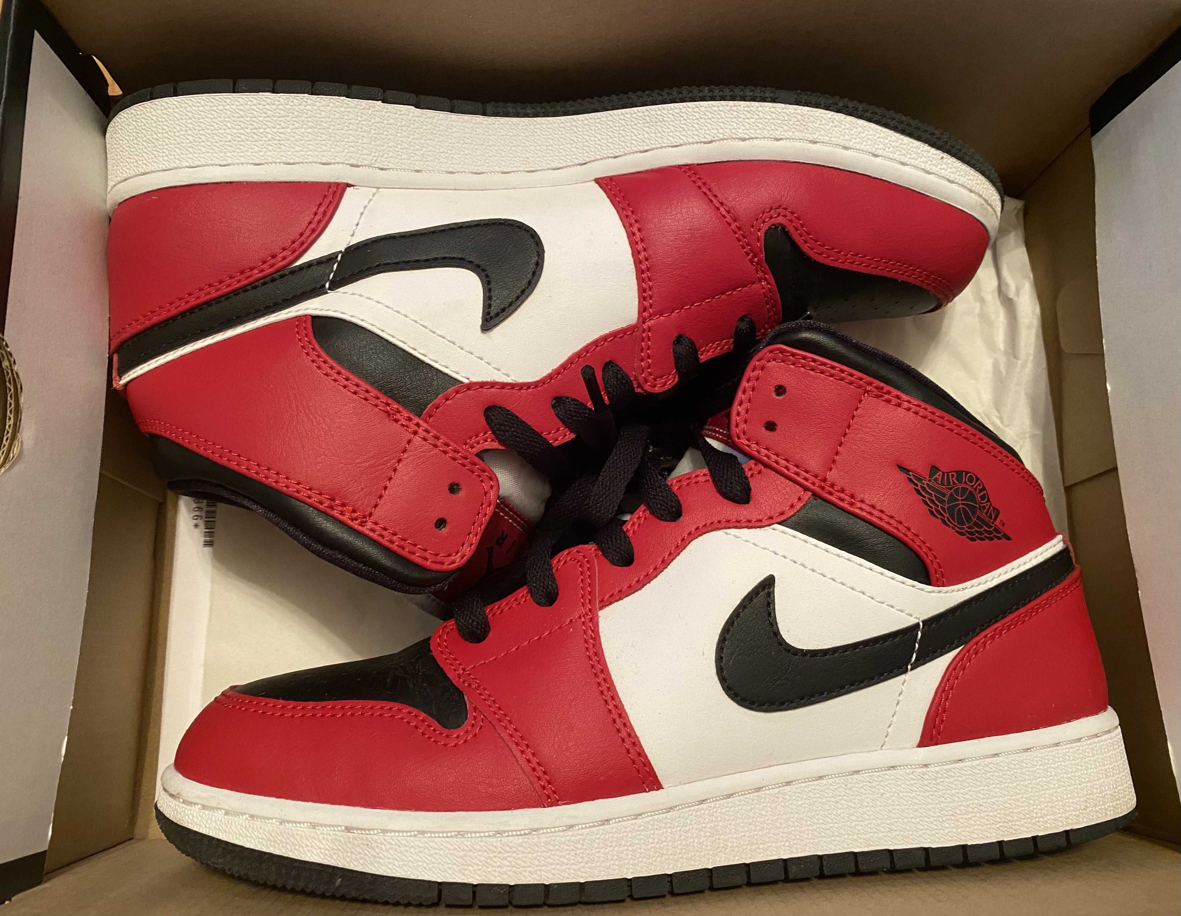 Nike GS Air Jordan 1 Mid "Black/Gym Red-White"