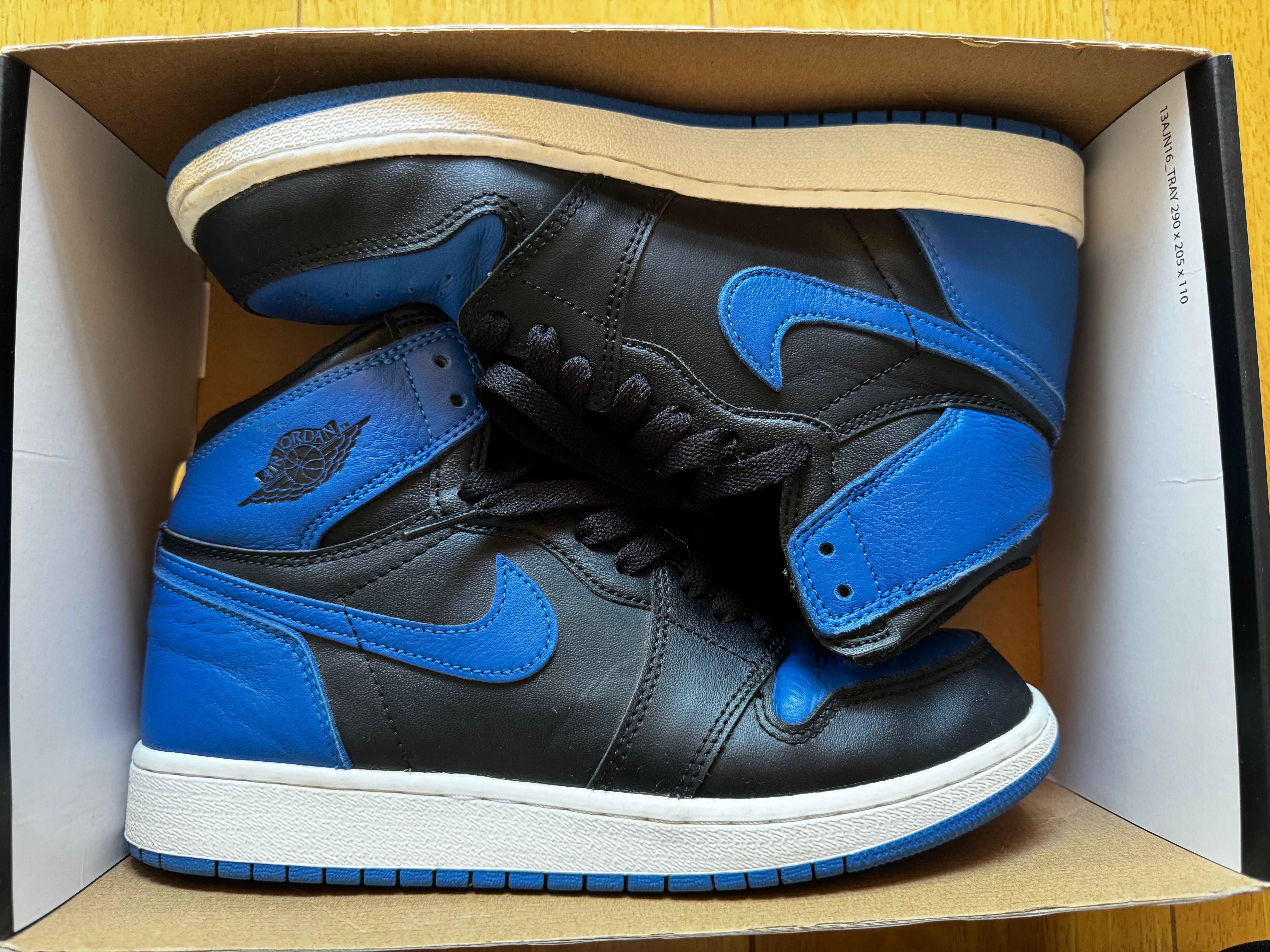 Nike GS Air Jordan 1 Retro High "Royal" (2017)