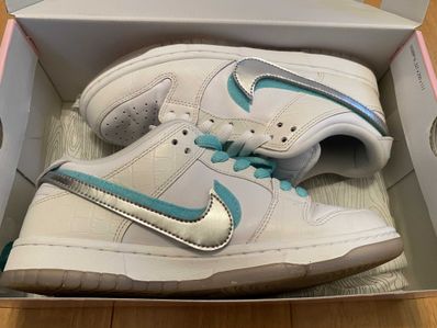 Diamond Supply Co. × Nike SB Dunk Low Pro "White"