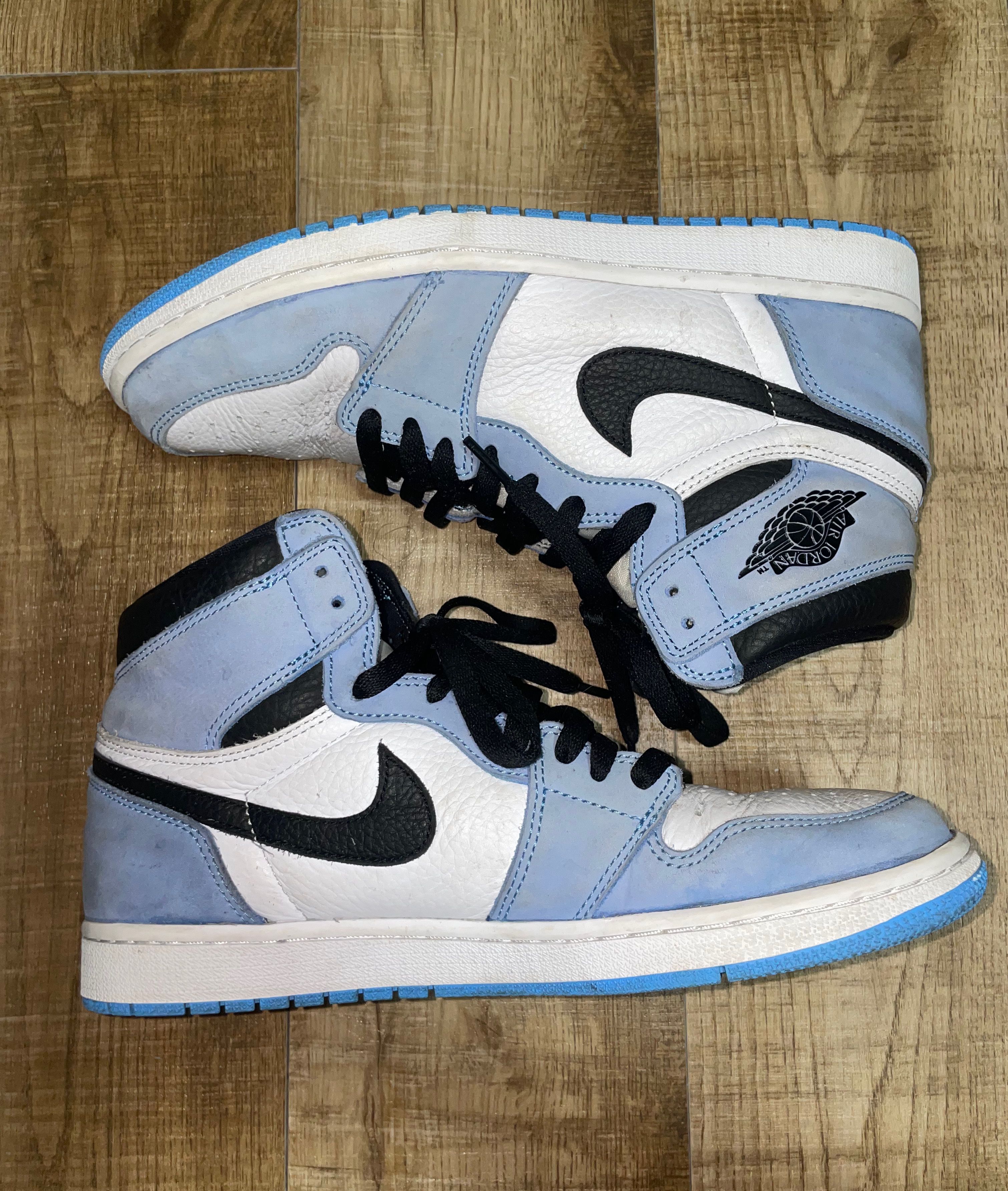 Nike Air Jordan 1 High OG "University Blue"
