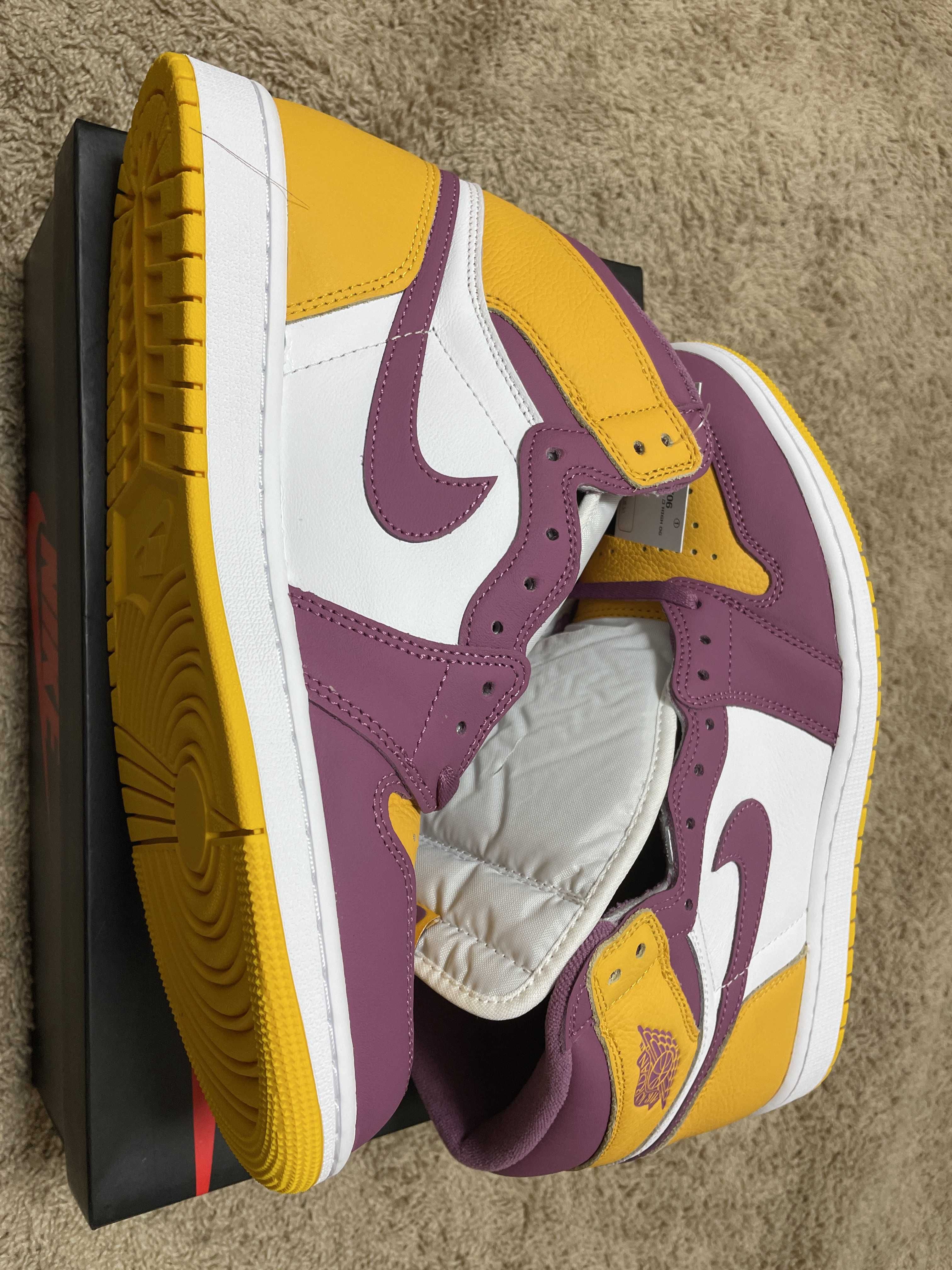 Nike Air Jordan 1 High OG "Brotherhood"