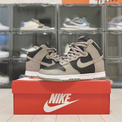 Nike Women's Dunk High "Moon Fossil"