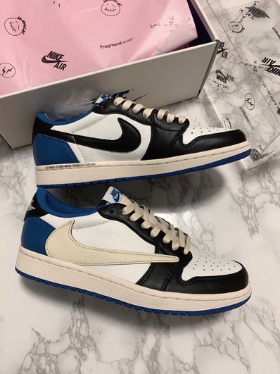 Travis Scott × fragment design × Nike Air Jordan 1 Low OG SP "Military Blue"