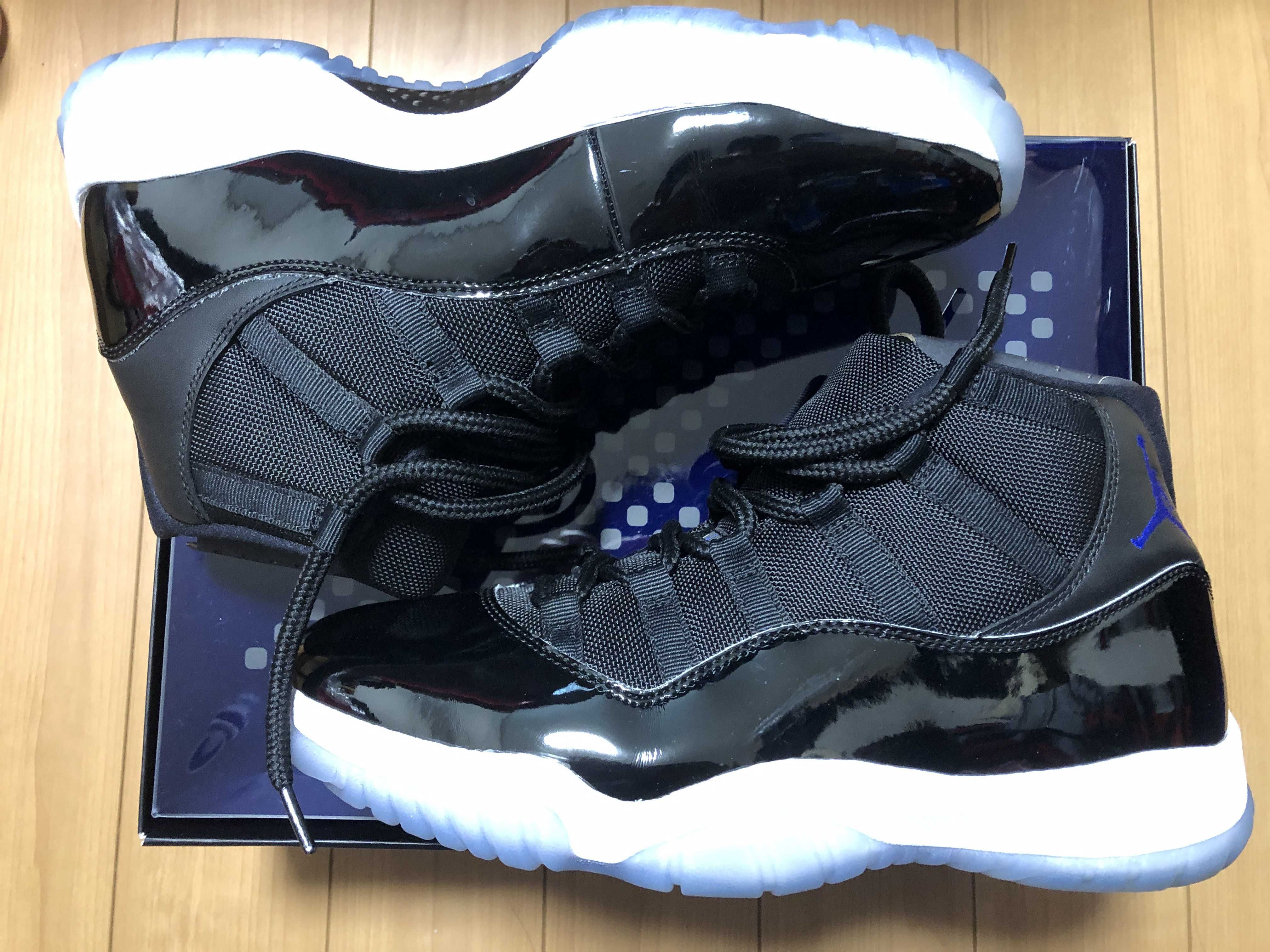 Nike Air Jordan 11 Retro "Space Jam" (2016)