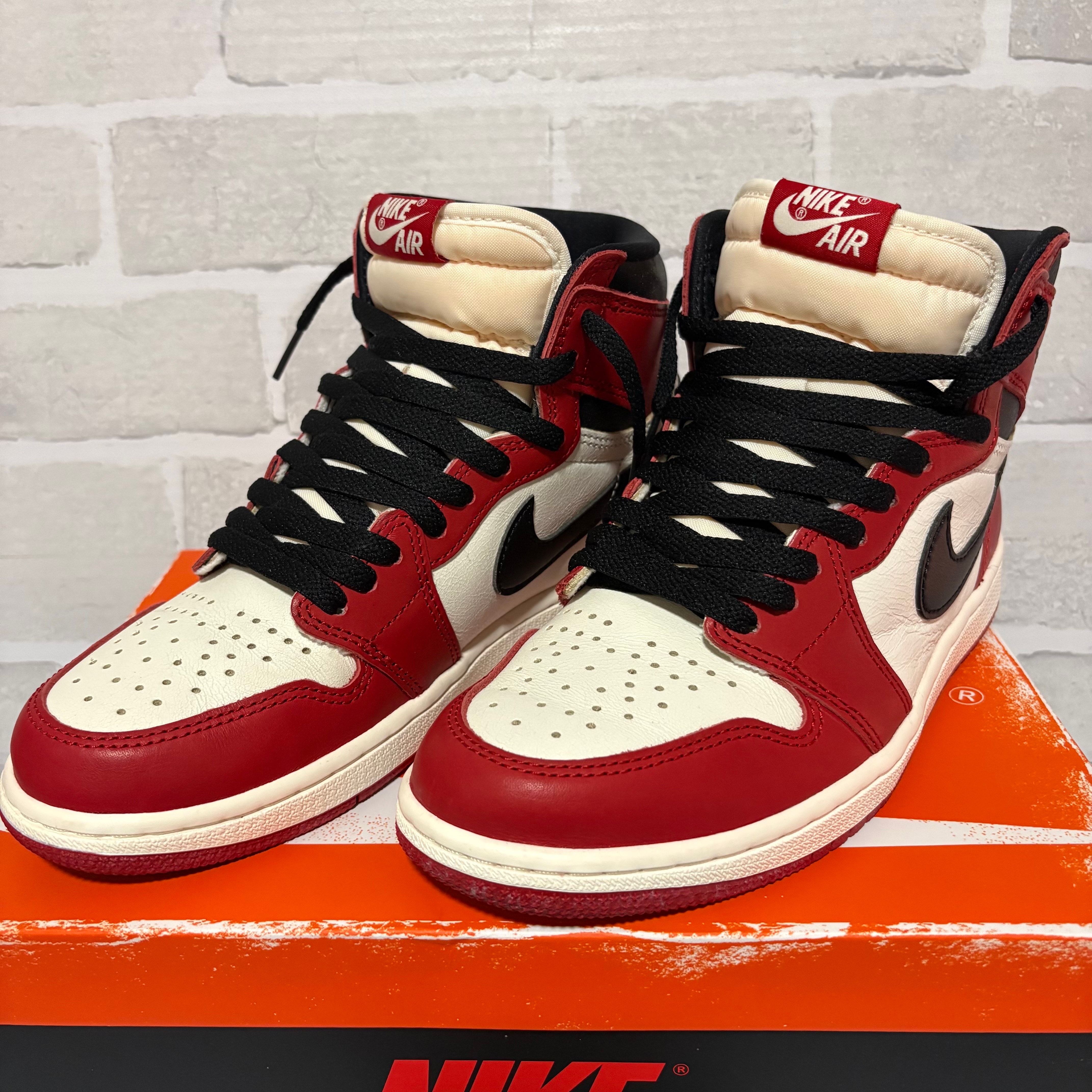 Nike Air Jordan 1 High OG "Lost & Found/Chicago"