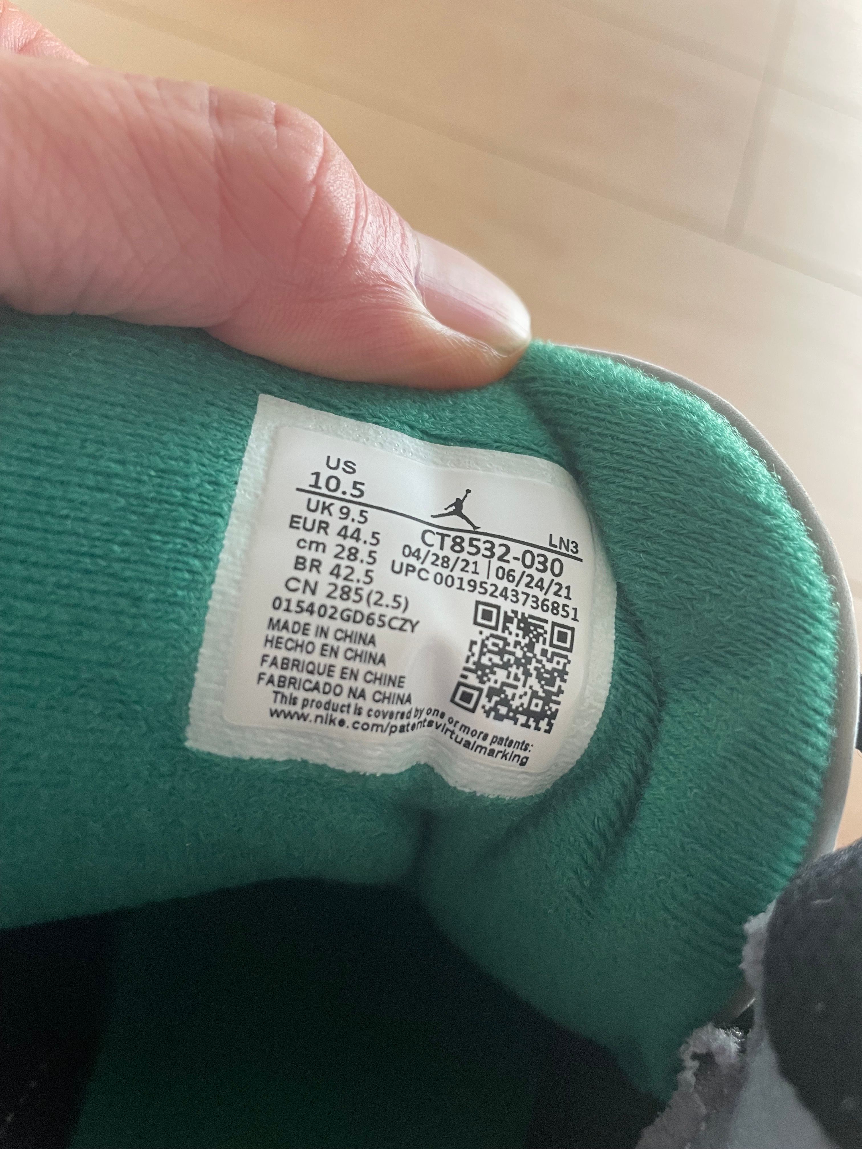 Nike Air Jordan 3 "Pine Green"