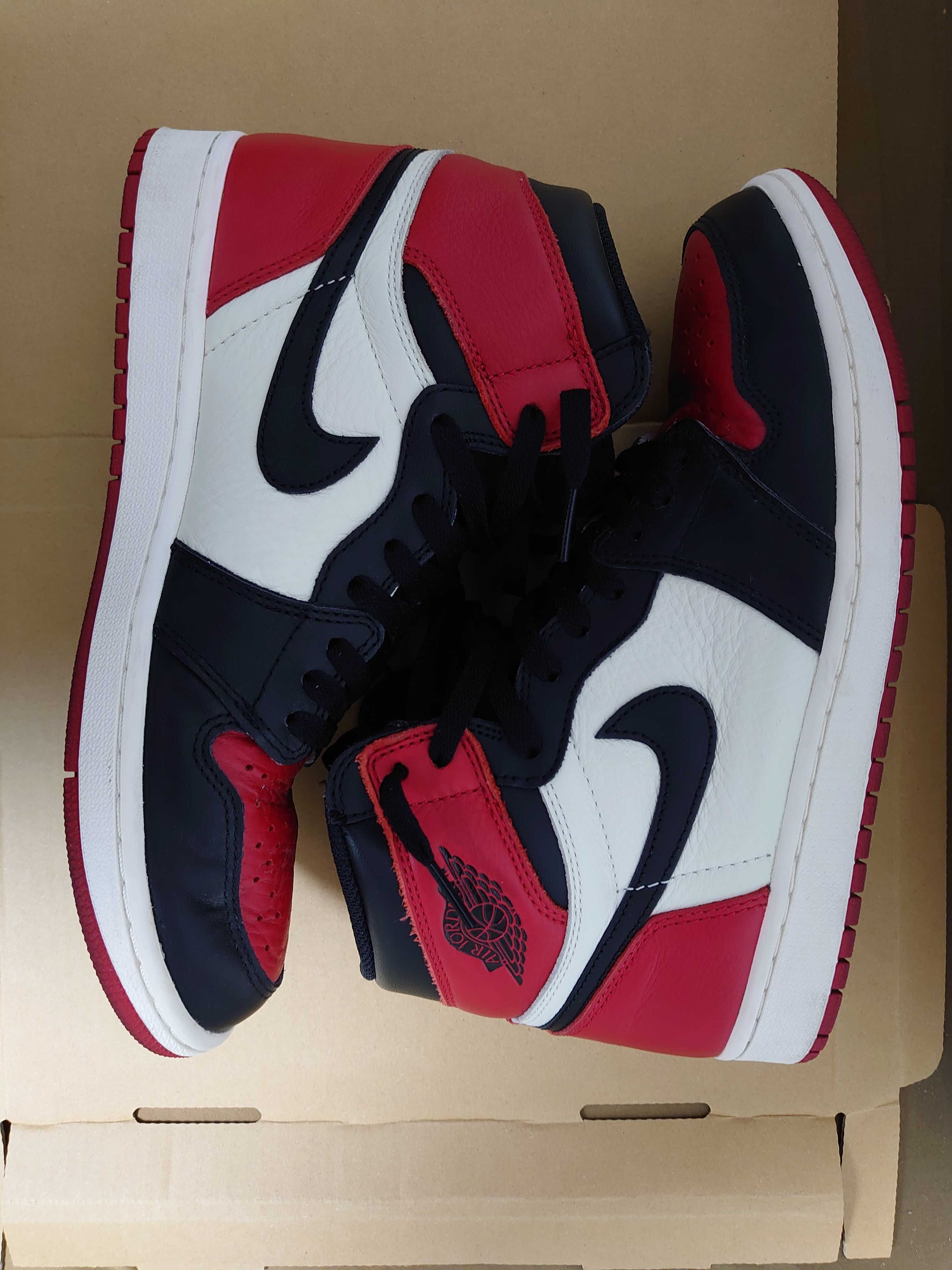 Nike Air Jordan 1 Retro High OG "Bred Toe"