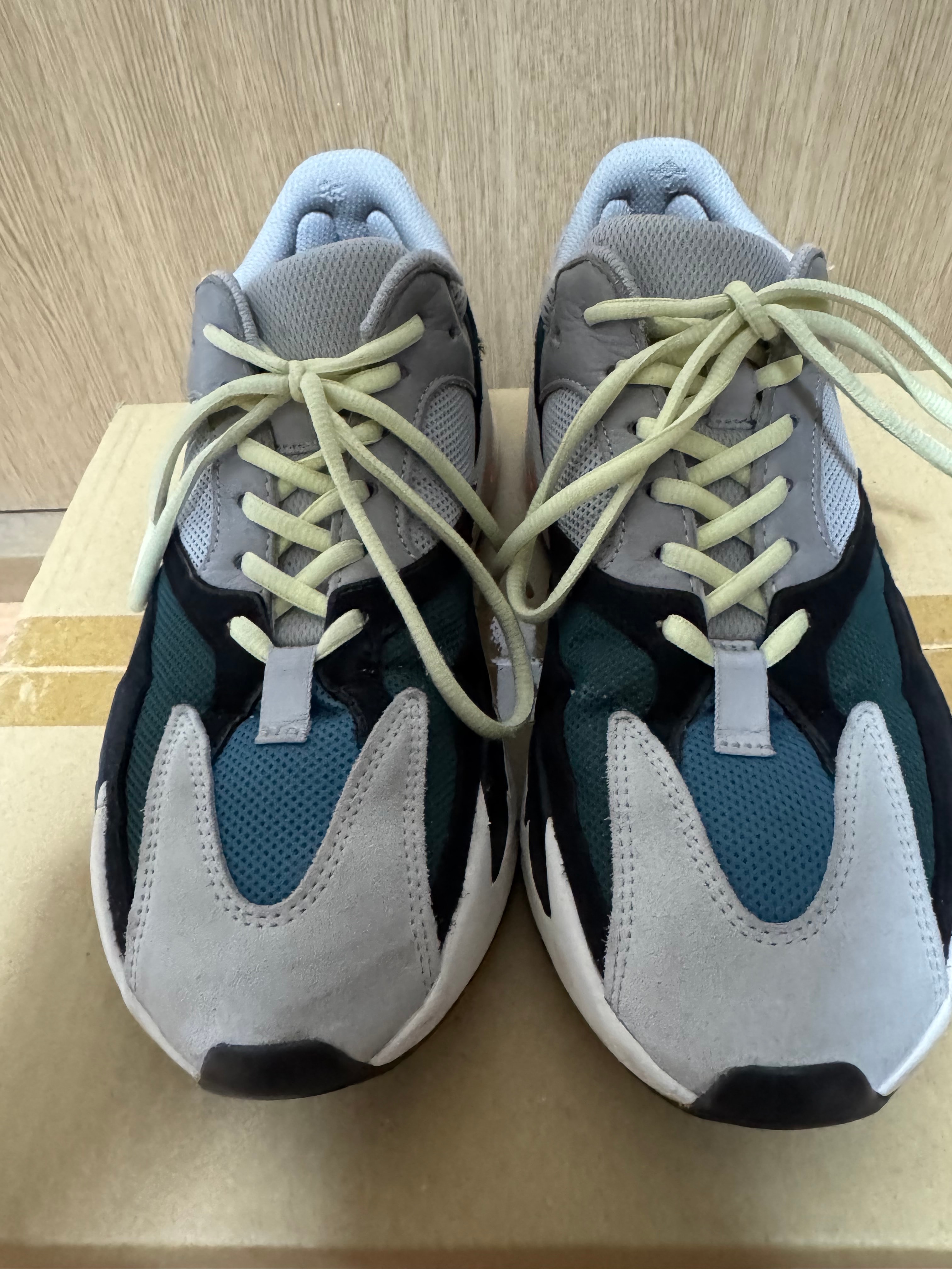 adidas YEEZY Boost 700 "Wave Runner"