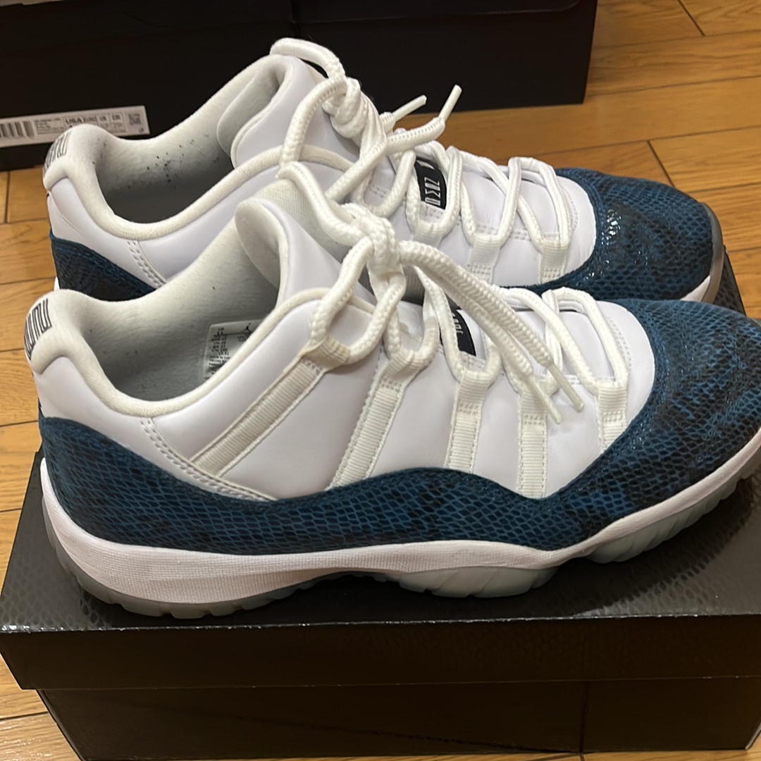 AIR JORDAN 11 LOW "SNAKESKIN"