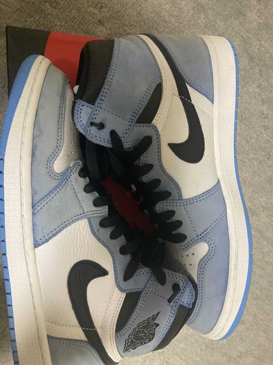 Nike Air Jordan 1 High OG "University Blue"