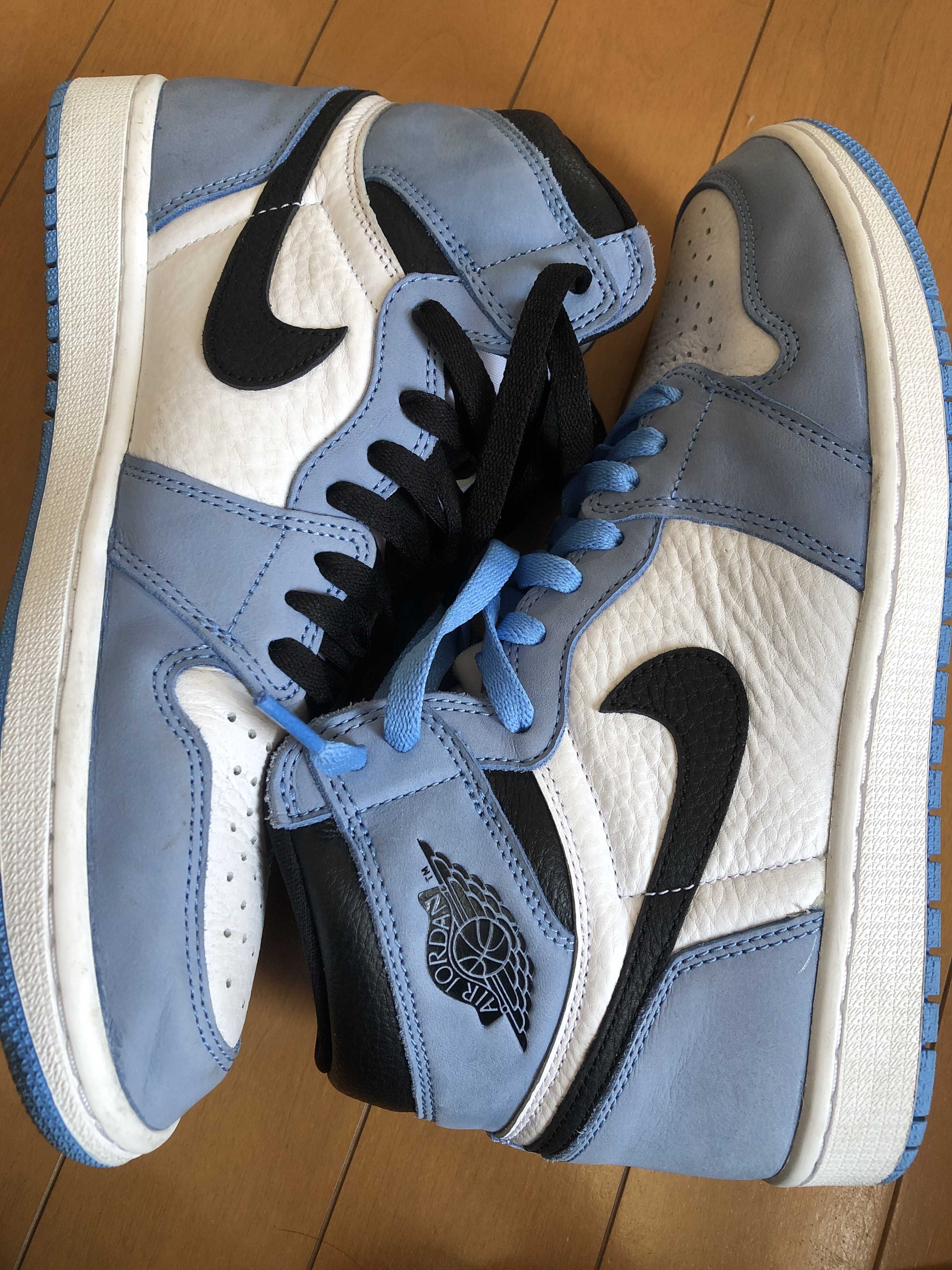 Nike Air Jordan 1 High OG "University Blue"