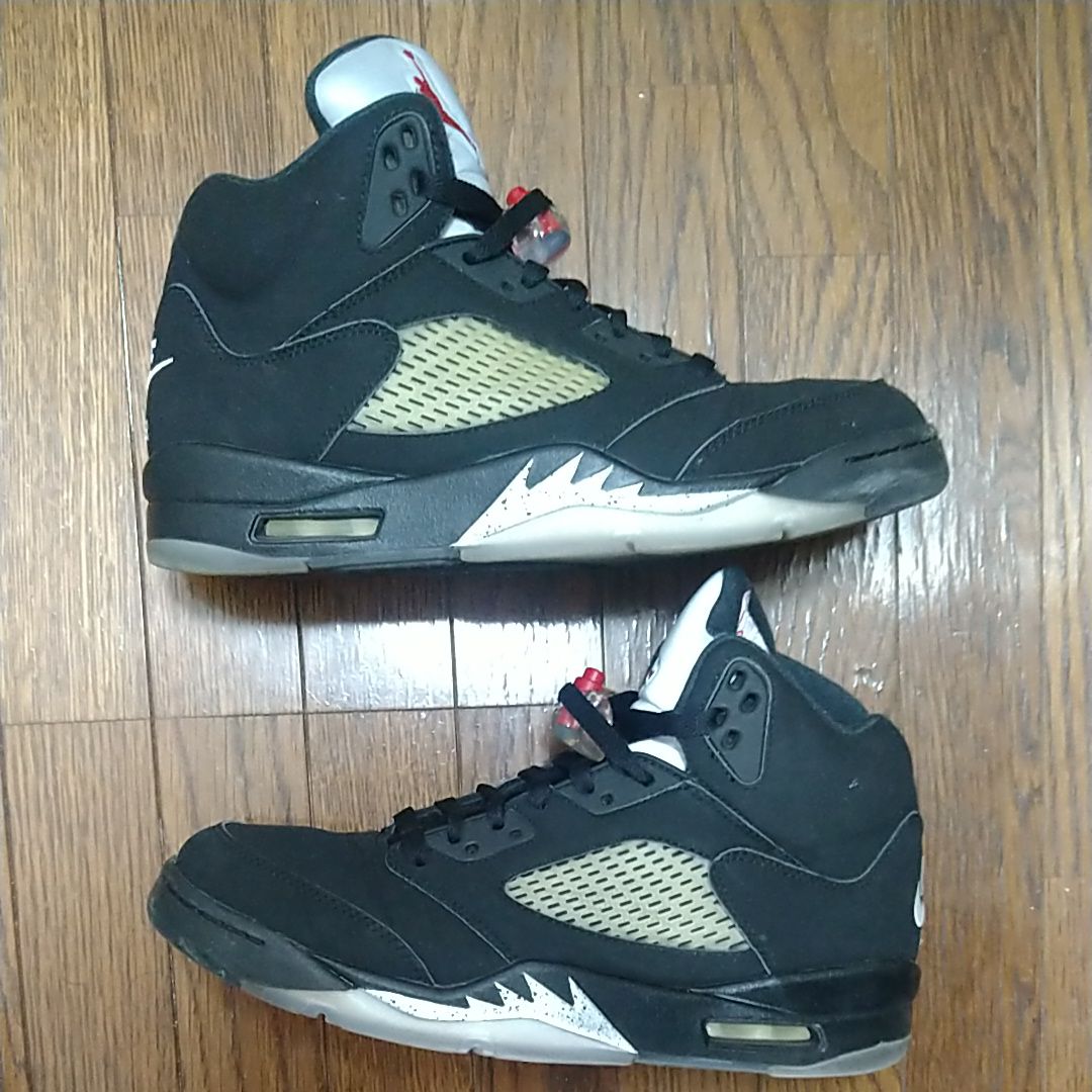 Nike Air Jordan 5 Retro OG "Black/Fire Red/Metallic Silver/White" (2016)