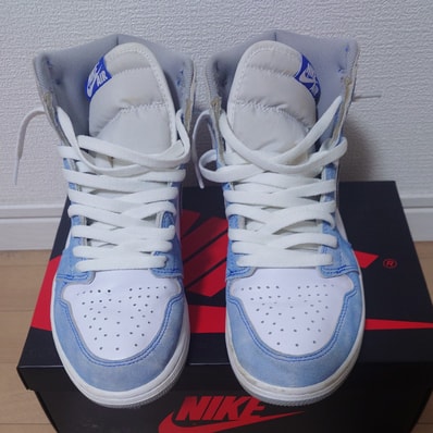 Nike Air Jordan 1 High OG "Hyper Royal"