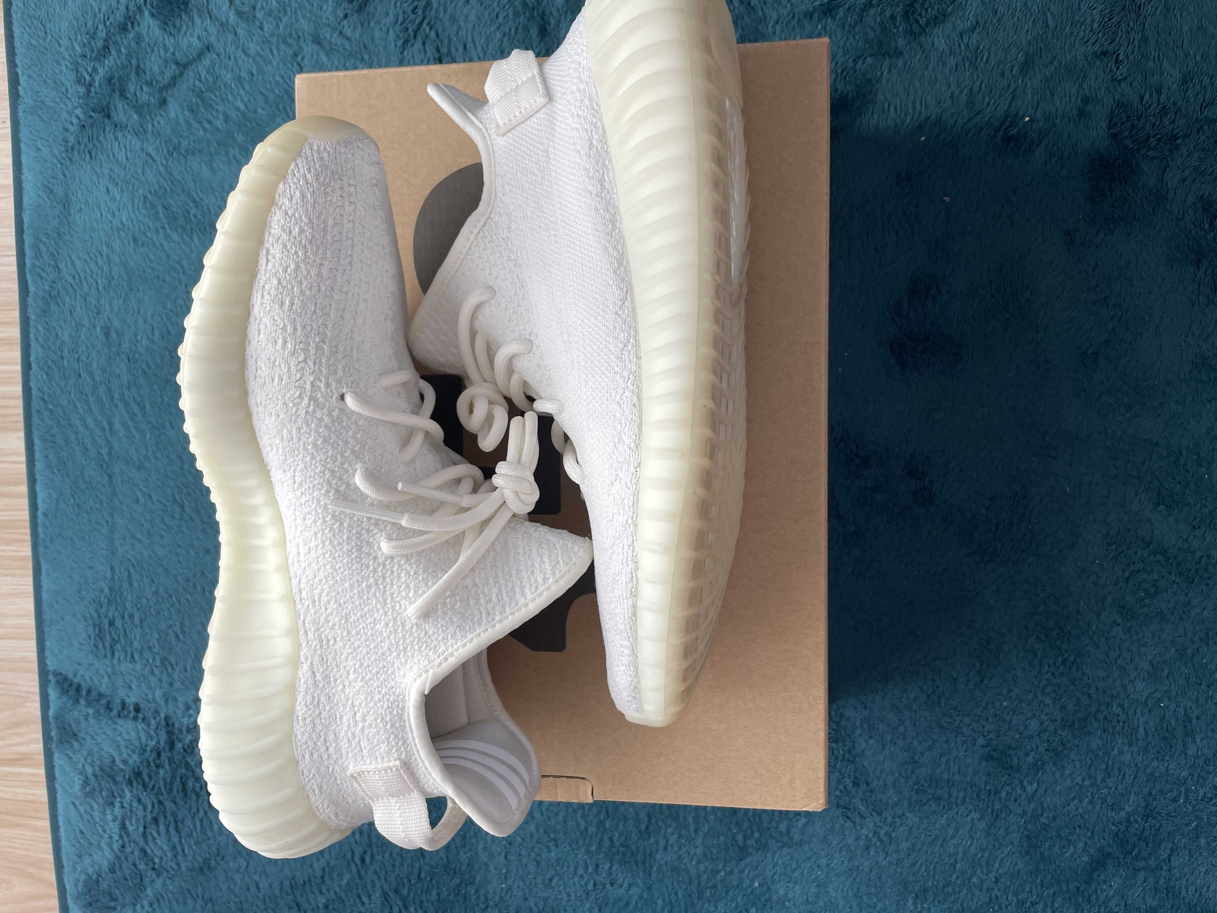 adidas YEEZY Boost 350 V2 "Cream White"