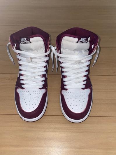 Nike Air Jordan 1 High OG "Bordeaux"