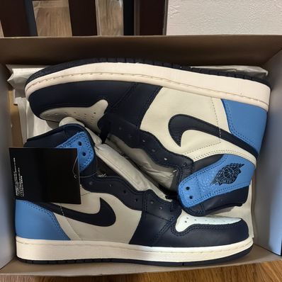 Nike Air Jordan 1 Retro High OG "Obsidian/University Blue"