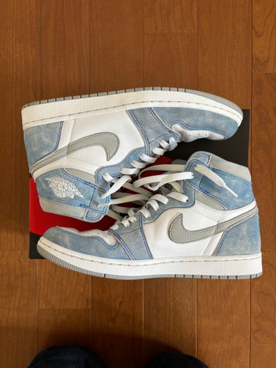 Nike Air Jordan 1 High OG "Hyper Royal"