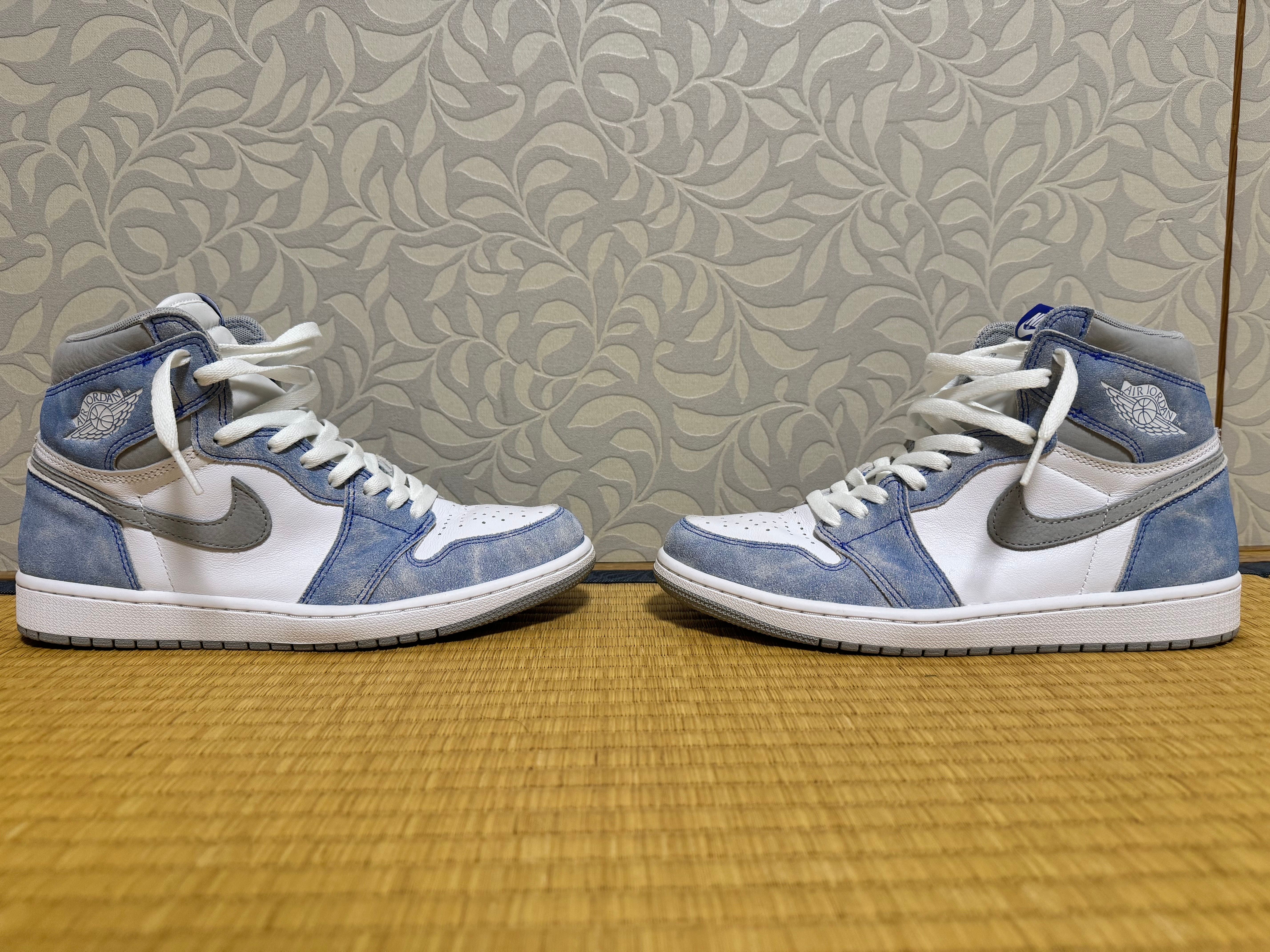 Nike Air Jordan 1 High OG "Hyper Royal"