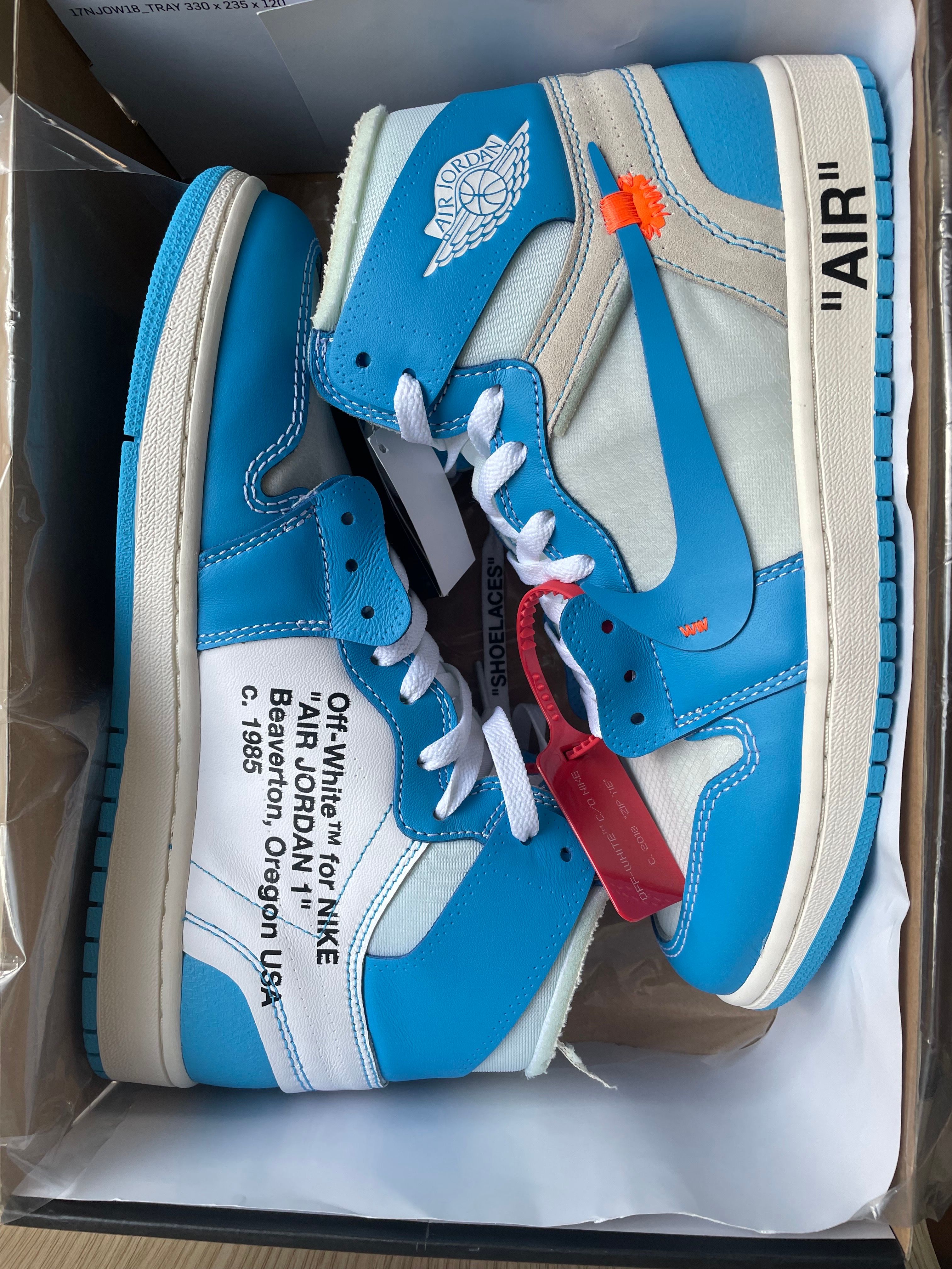 Off-White × Nike Air Jordan 1 High UNC "White/Dark Powder Blue"