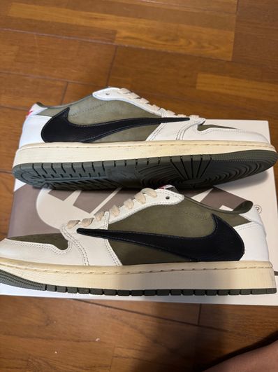 Travis Scott × Nike Air Jordan 1 Low OG SP "Reverse Olive"