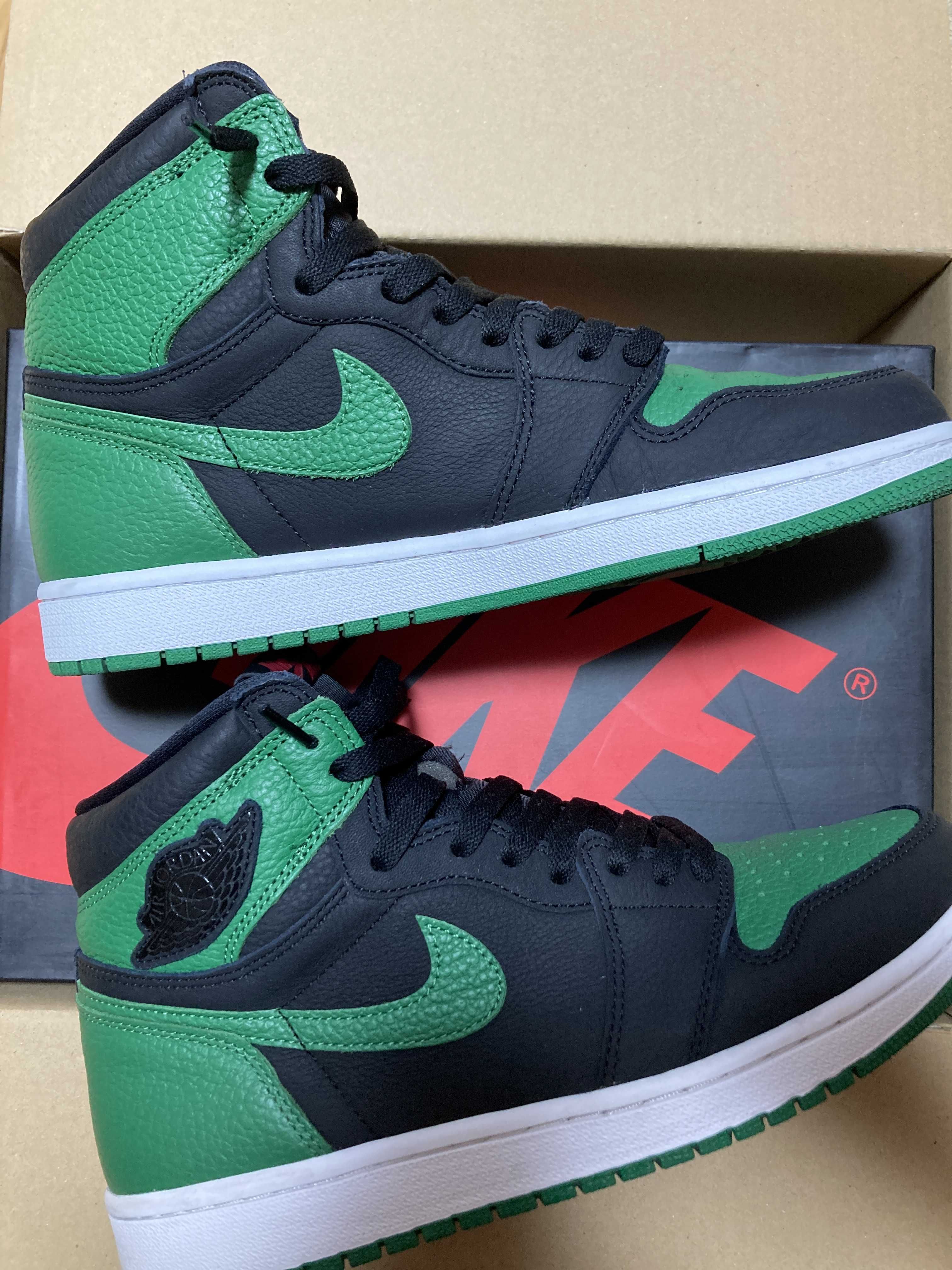 Nike Air Jordan 1 Retro High OG "Black/Pine Green" (2020)