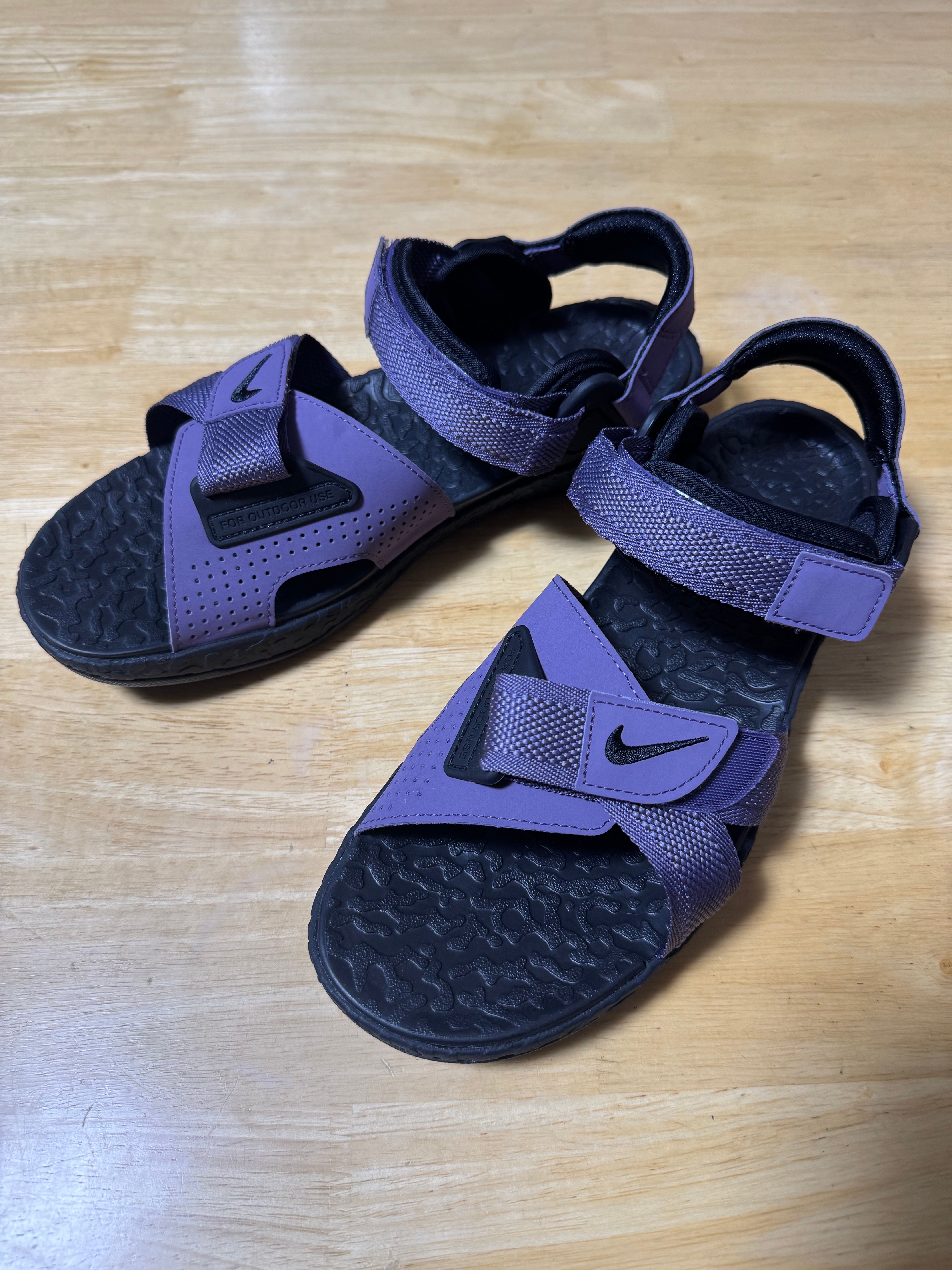 ナイキ ACG エア デシューツ プラス 