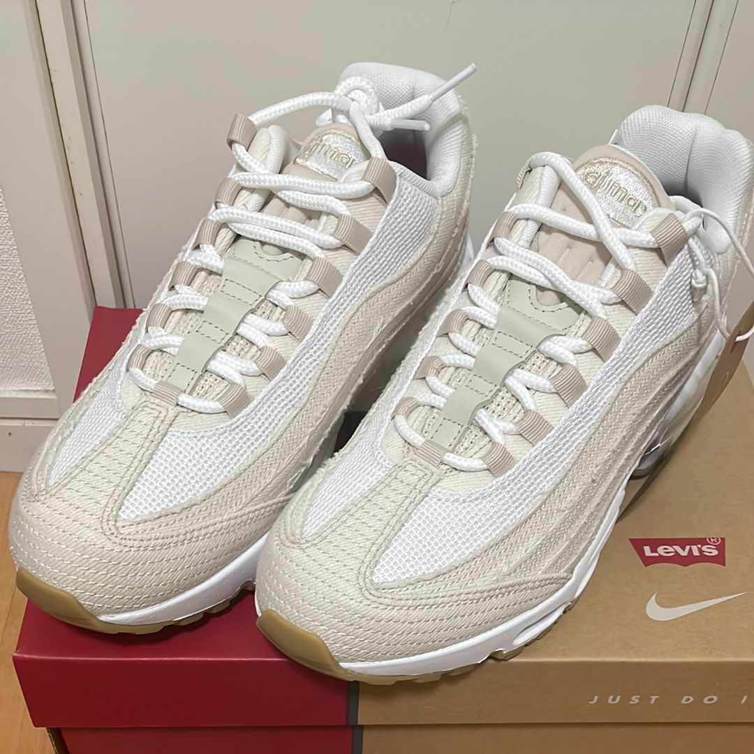 Levi's × Nike Air Max 95 OG "Denim White"