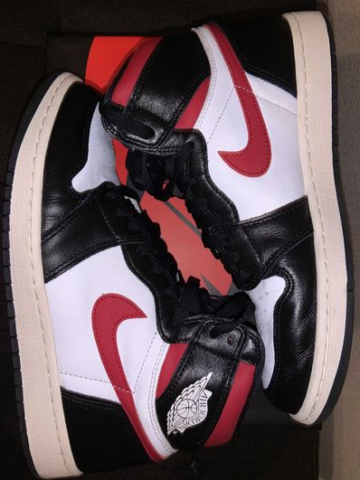 Nike Air Jordan 1 Retro High "Black/White/Sail/Gym Red"